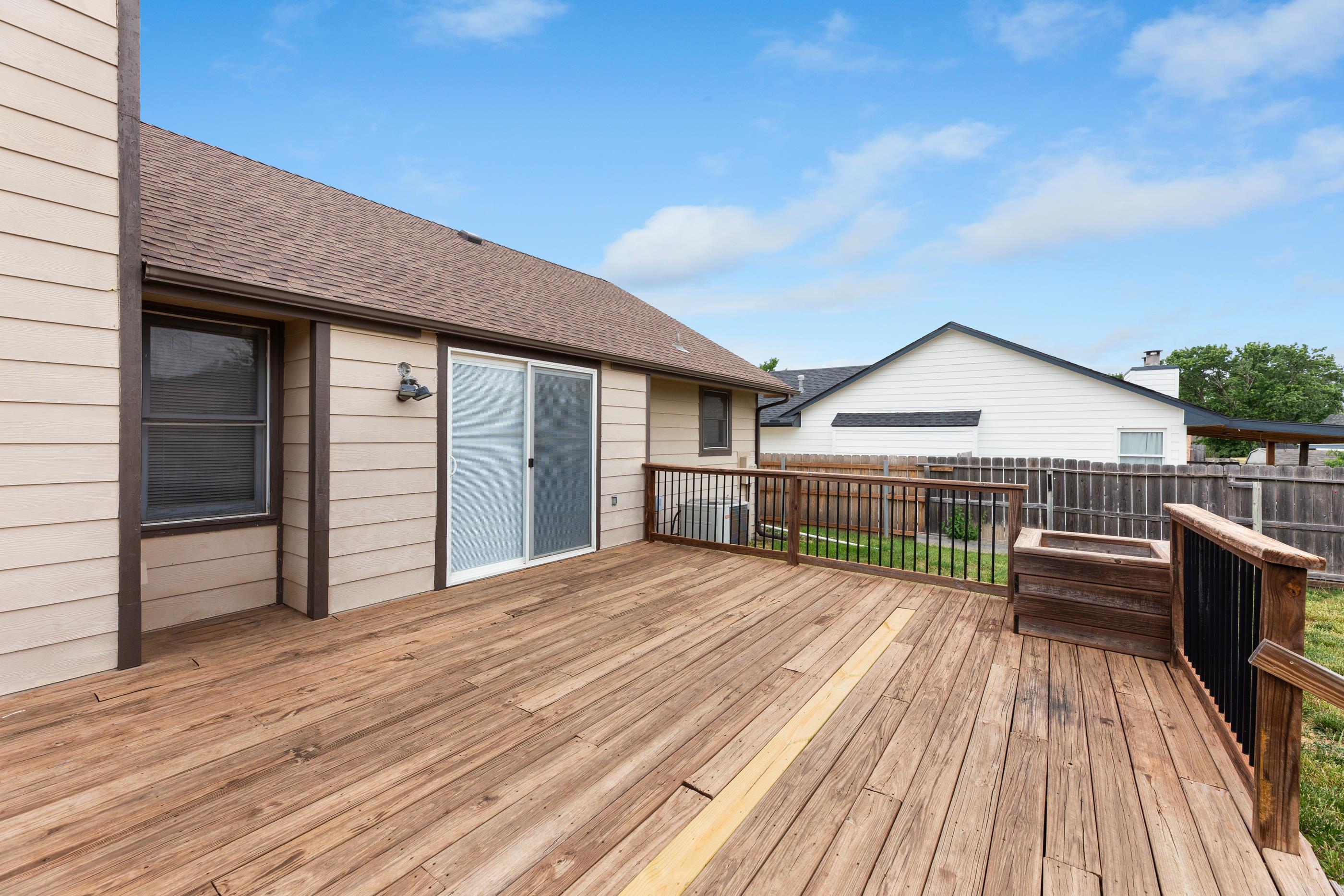 2316 S Linden Circle Wichita KS 67207