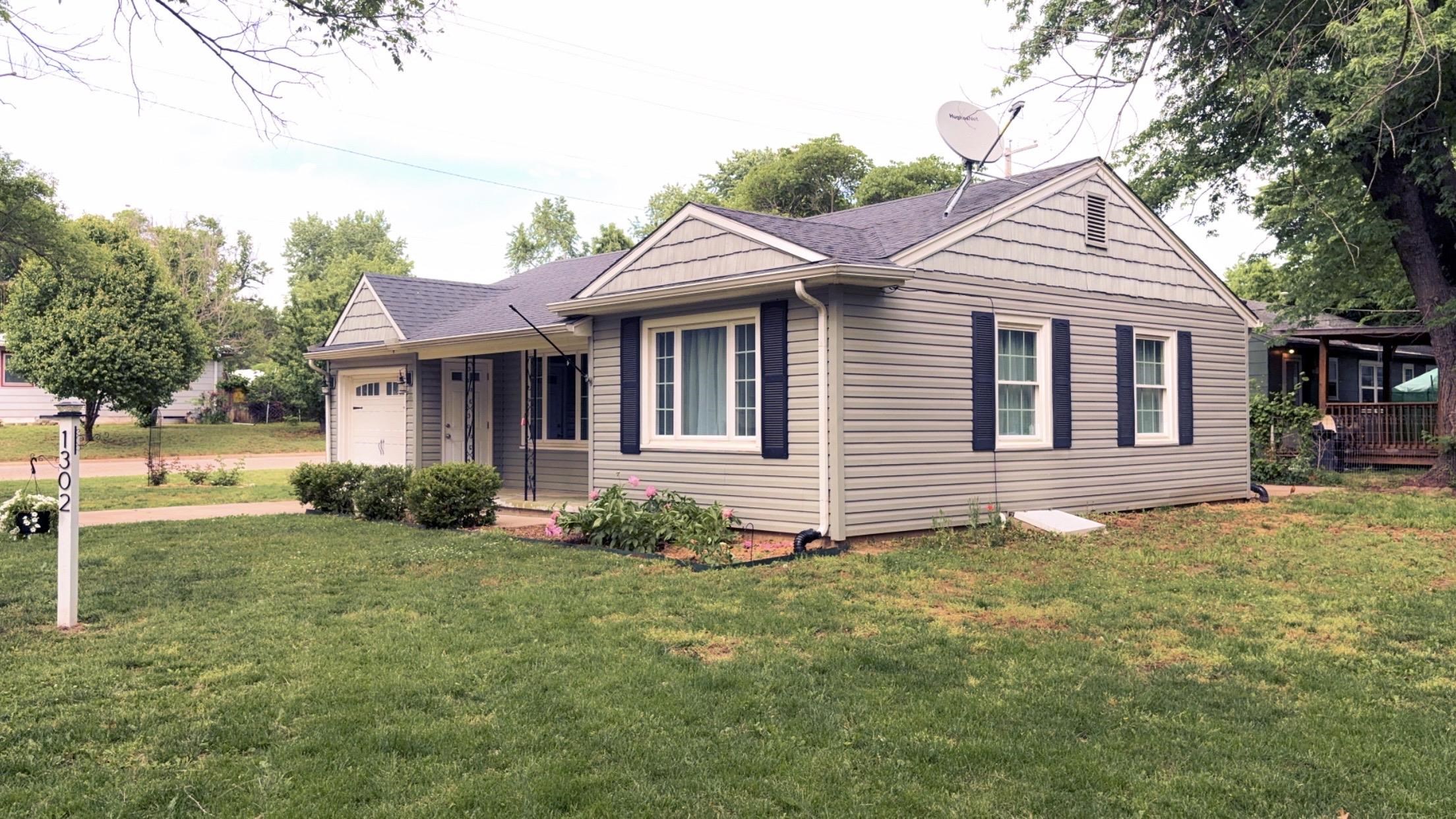 1302 Shelden El Dorado KS 67042