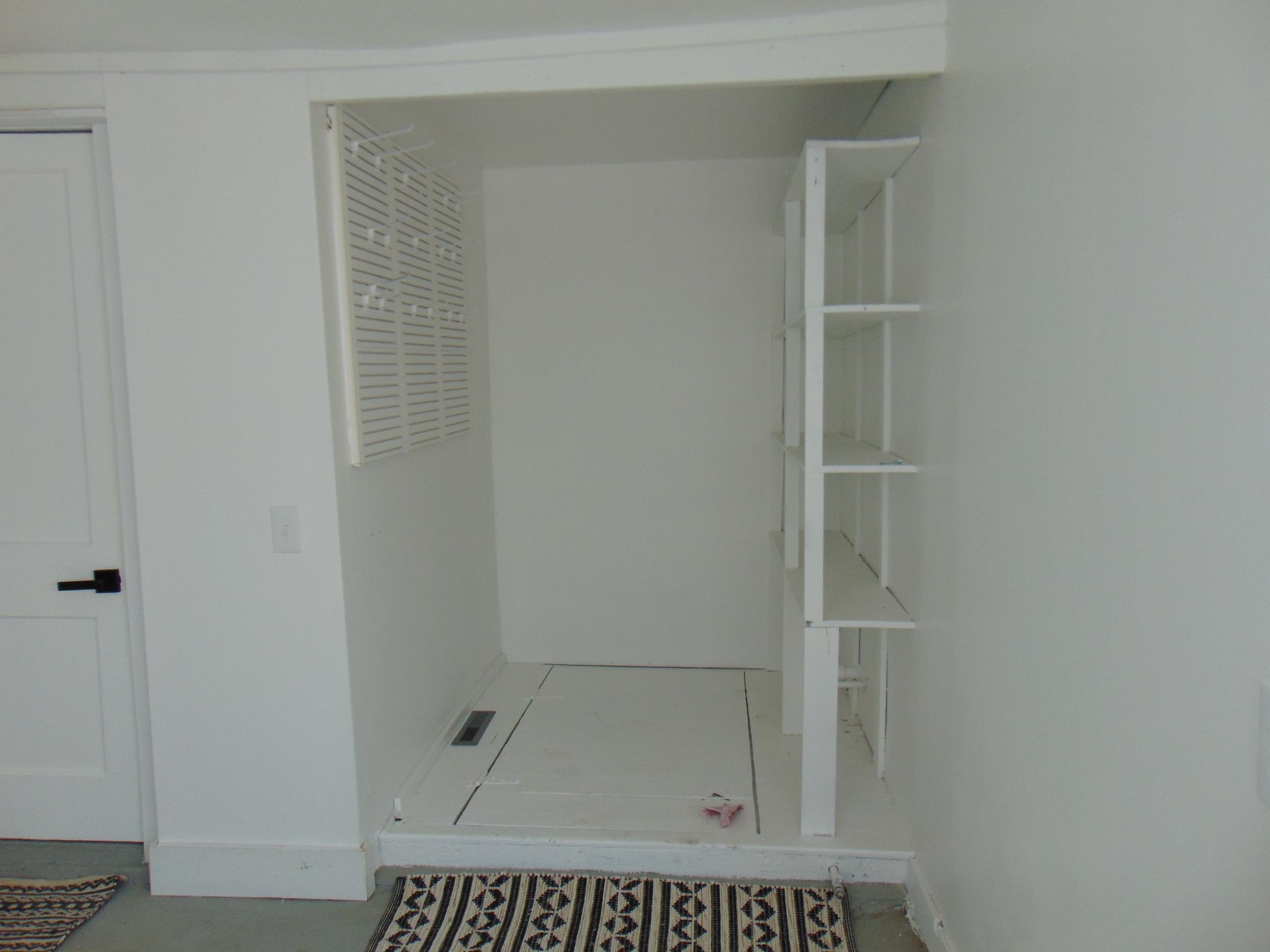 1657 S Gold Wichita KS 67213
