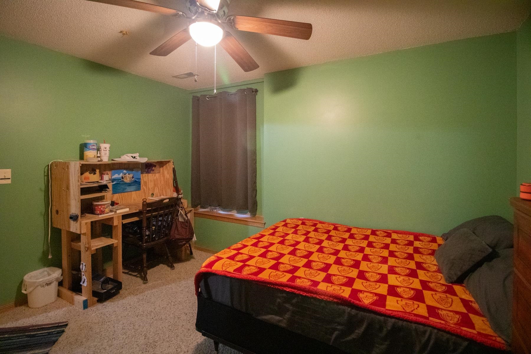 2212 E Carriage Drive Derby KS 67037