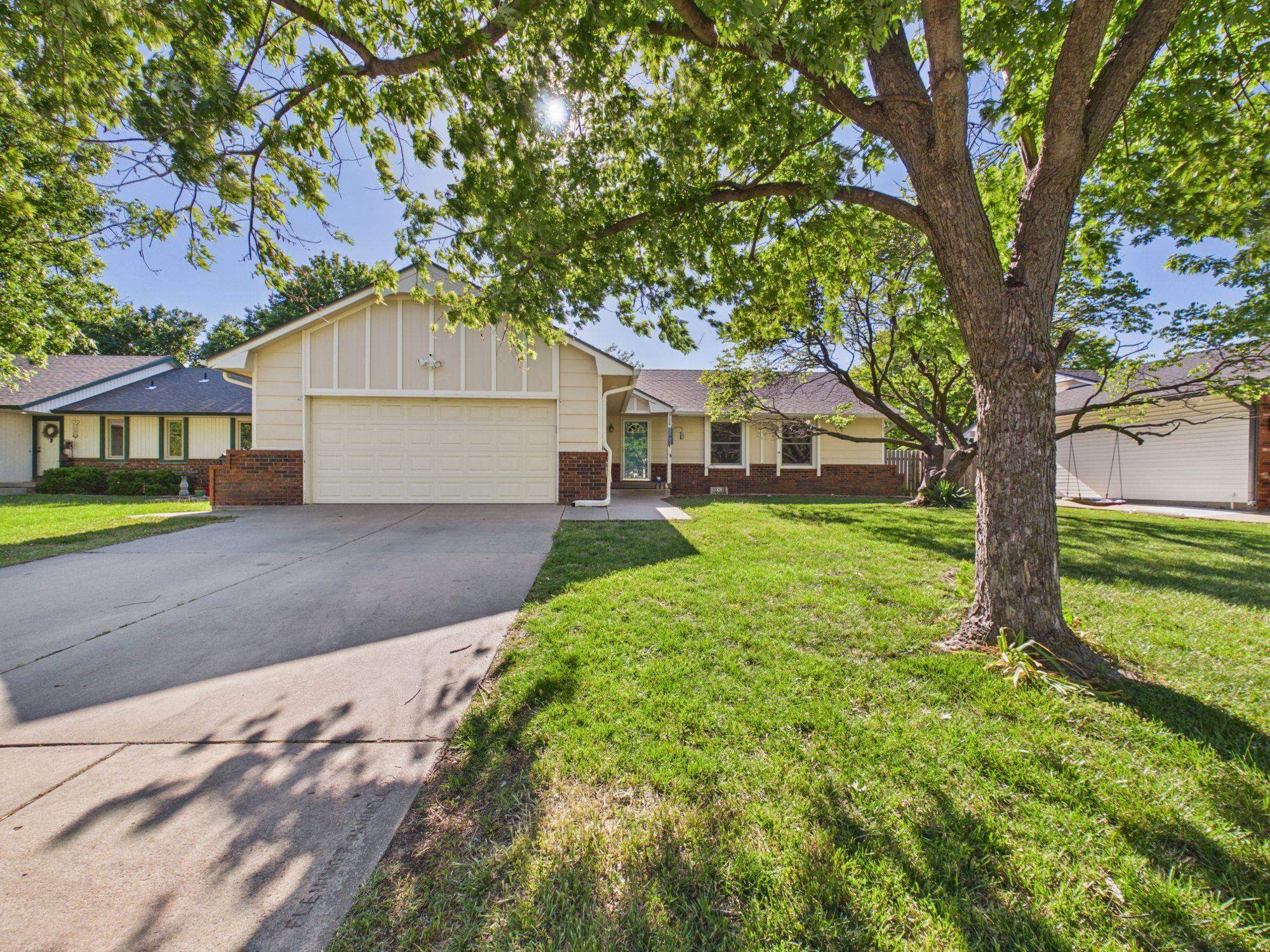 2109 S Dalton Street Wichita KS 67207