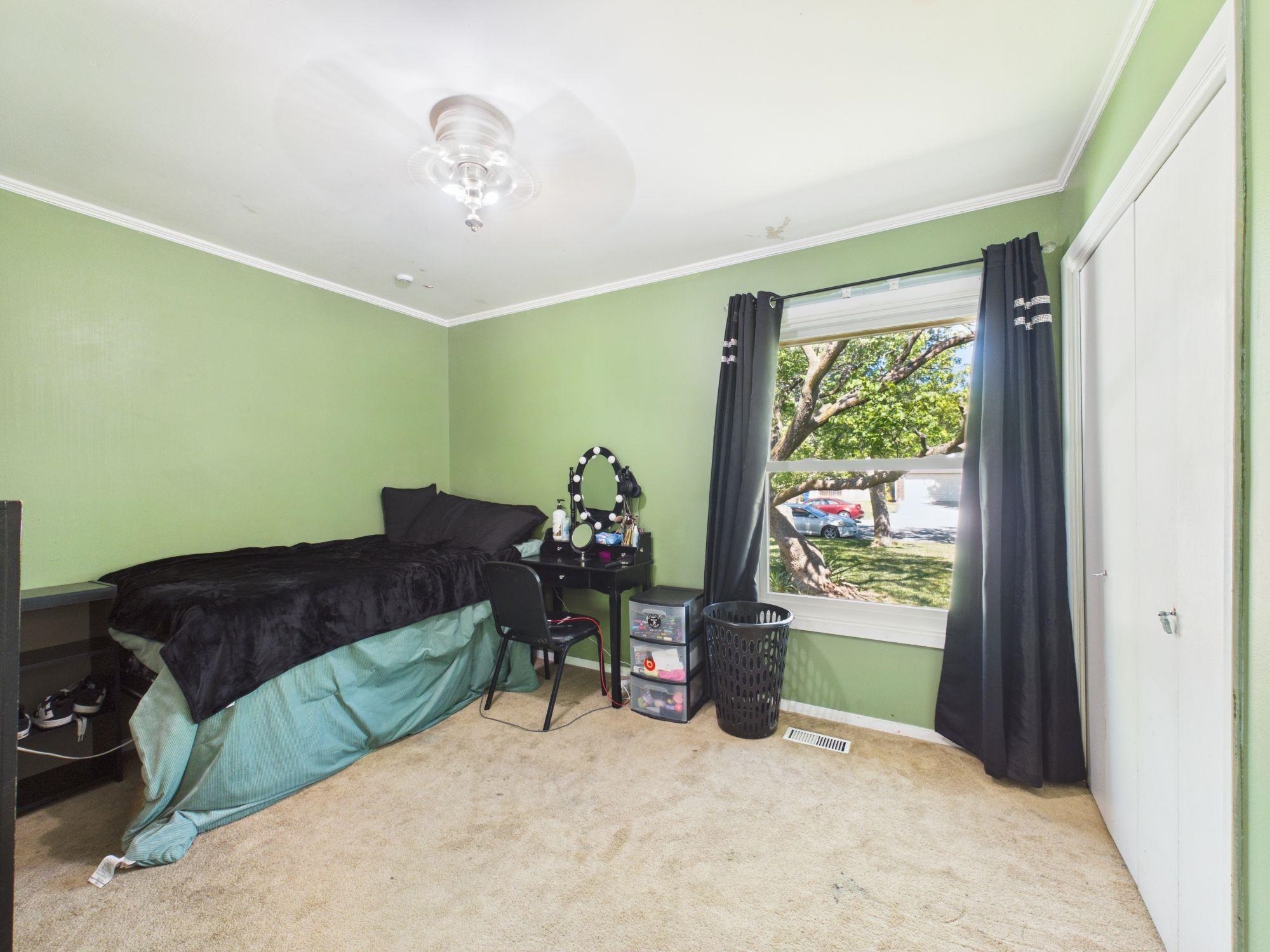 2109 S Dalton Street Wichita KS 67207