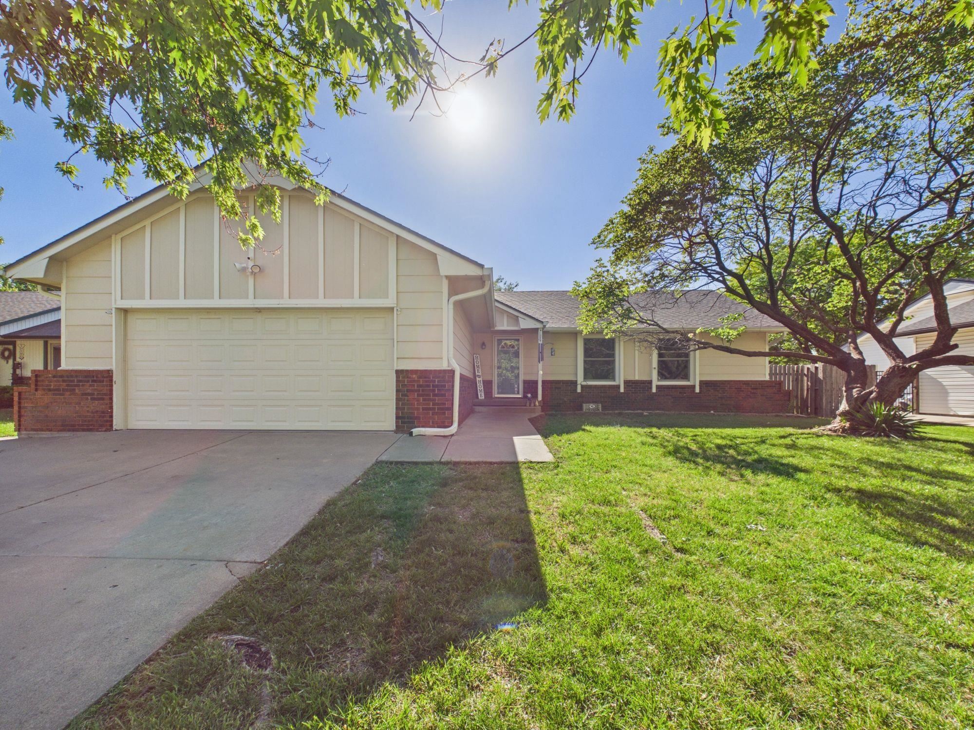 2109 S Dalton Street Wichita KS 67207