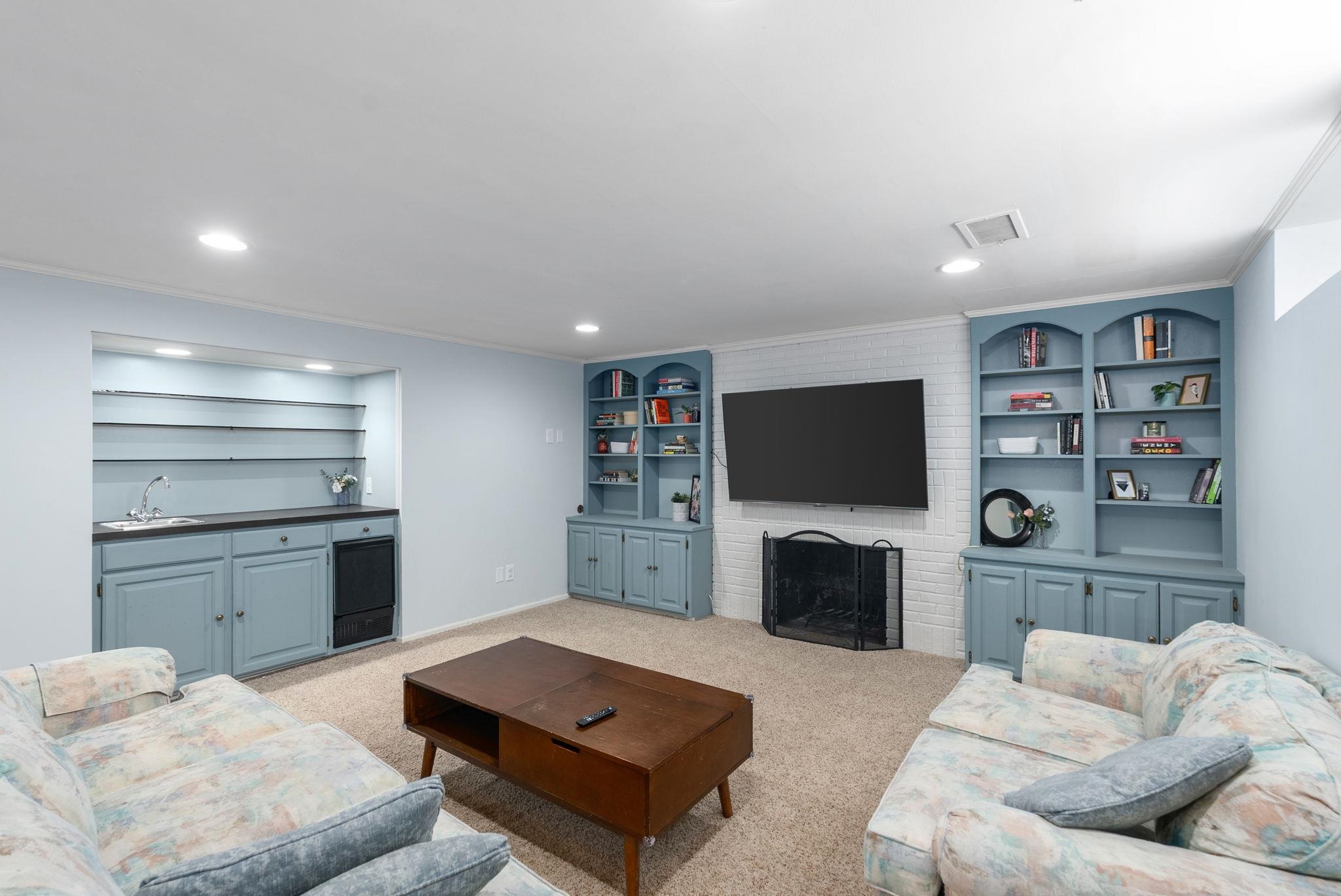 40 E Norfolk Drive Eastborough KS 67206