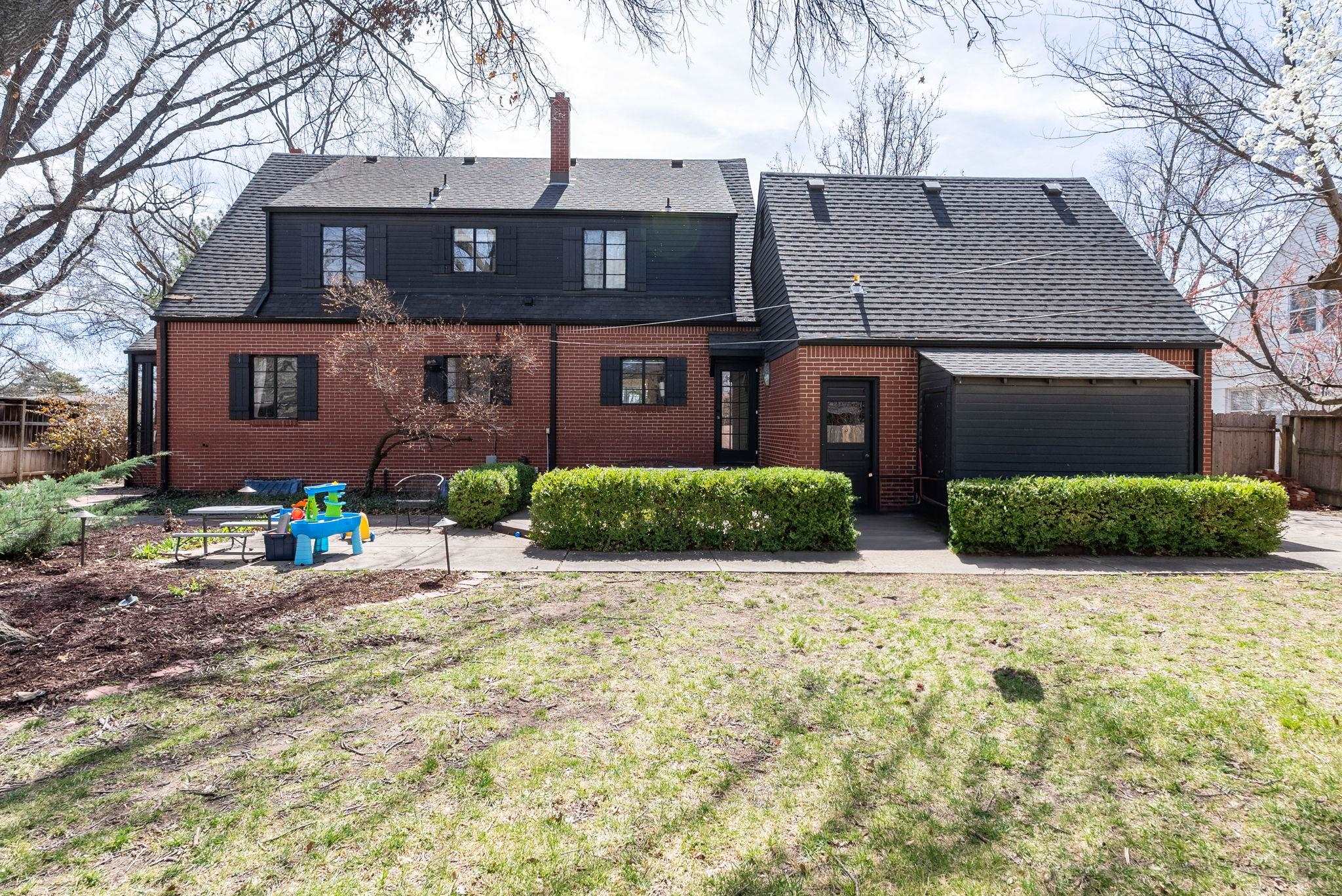 40 E Norfolk Drive Eastborough KS 67206