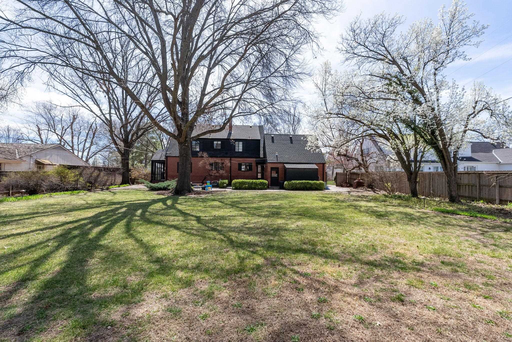 40 E Norfolk Drive Eastborough KS 67206