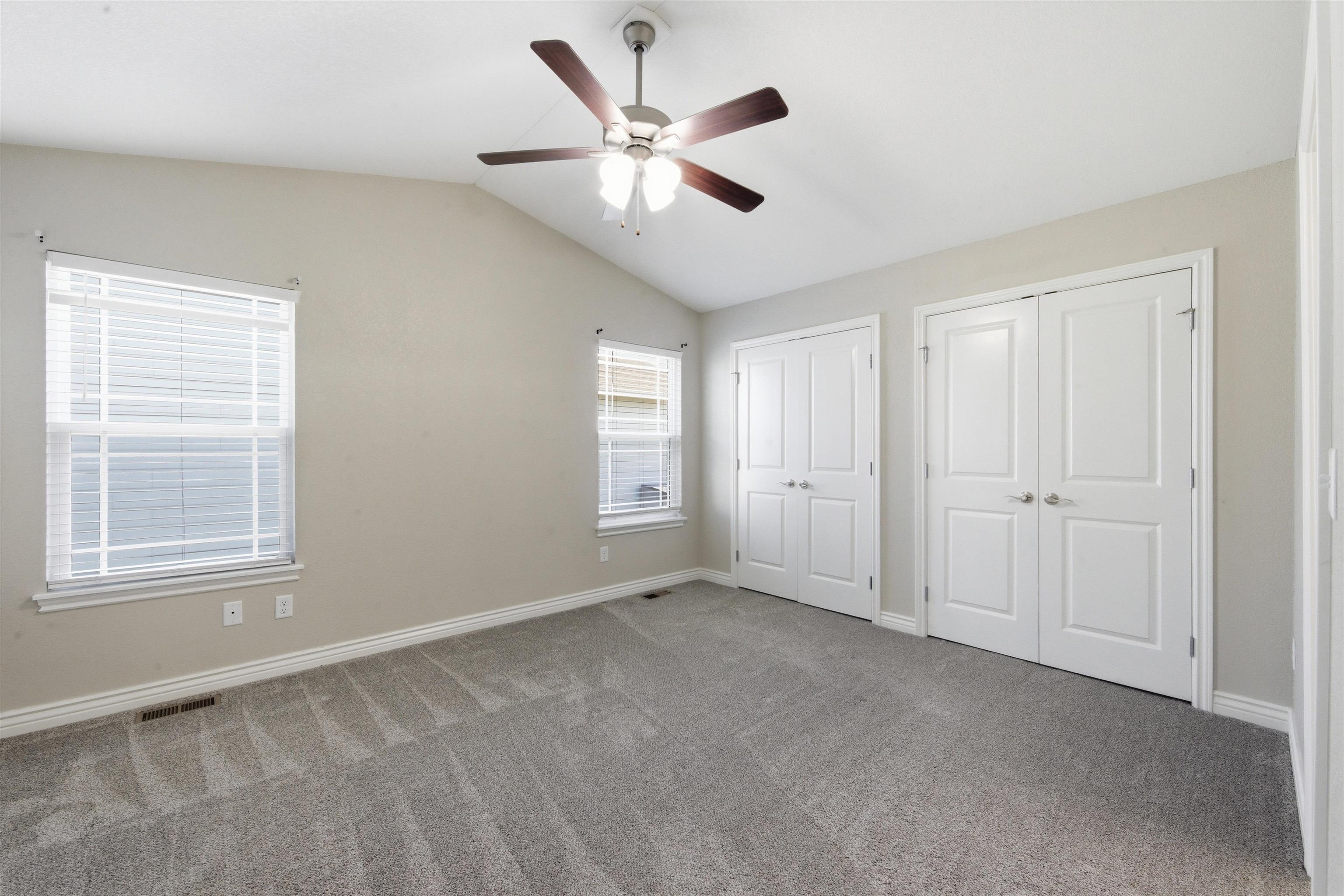 516 E Shade Andover KS 67002