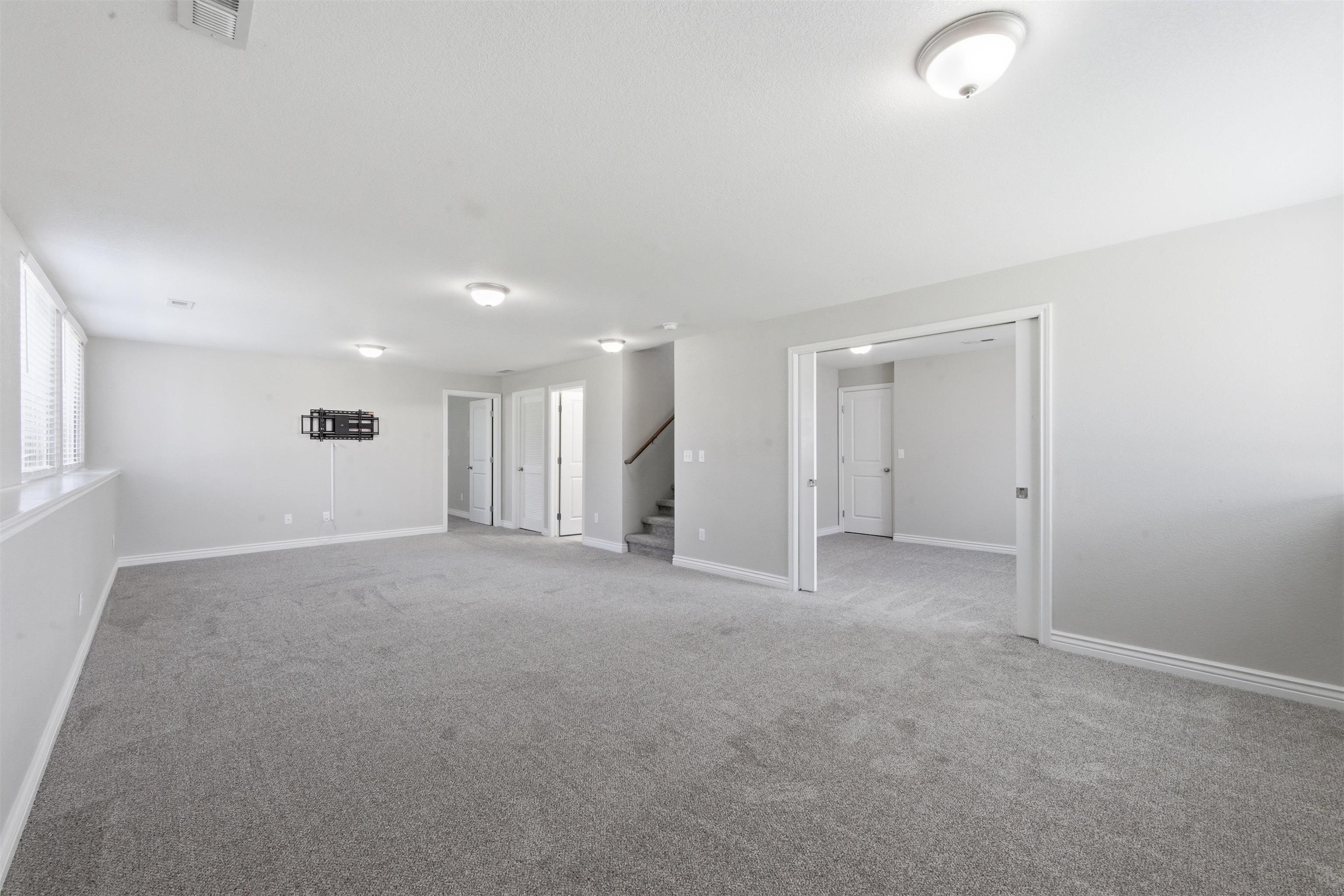 516 E Shade Andover KS 67002