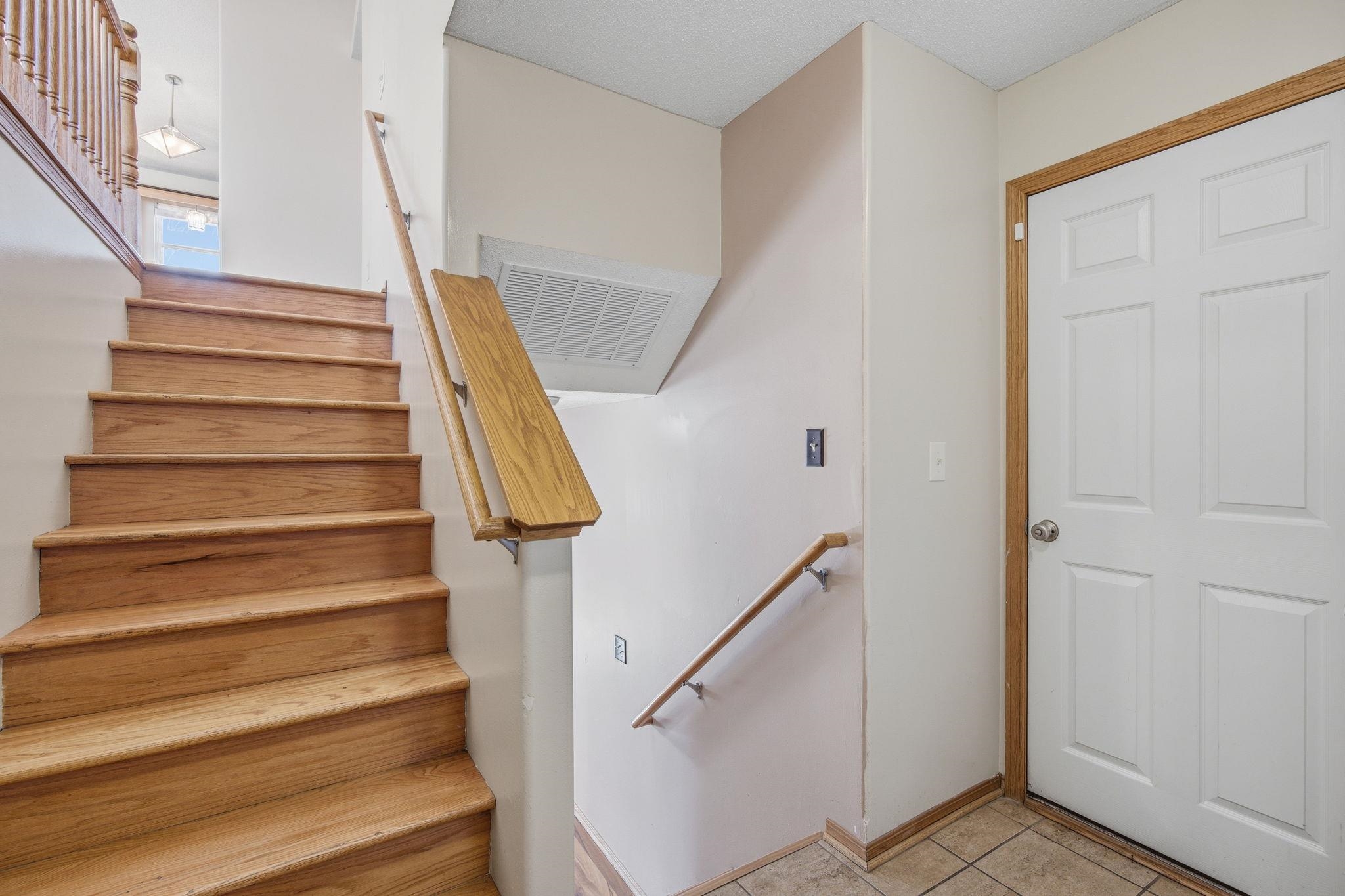 4426 E Falcon Street Wichita KS 67220-1776