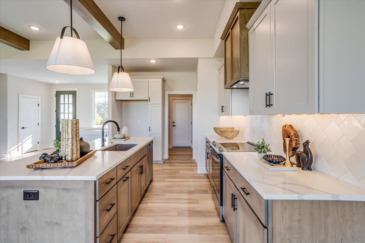 4455 N Grey Meadows Street Maize KS 67101