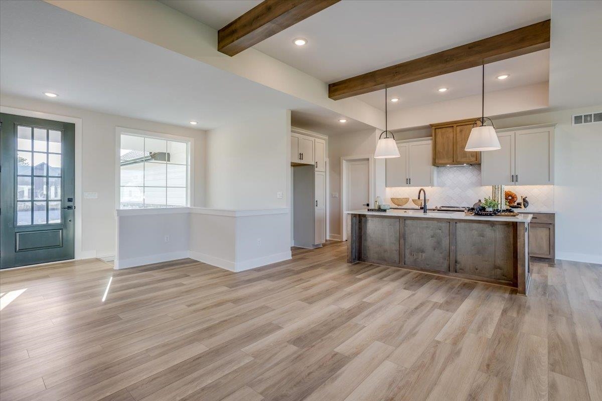 4455 N Grey Meadows Street Maize KS 67101