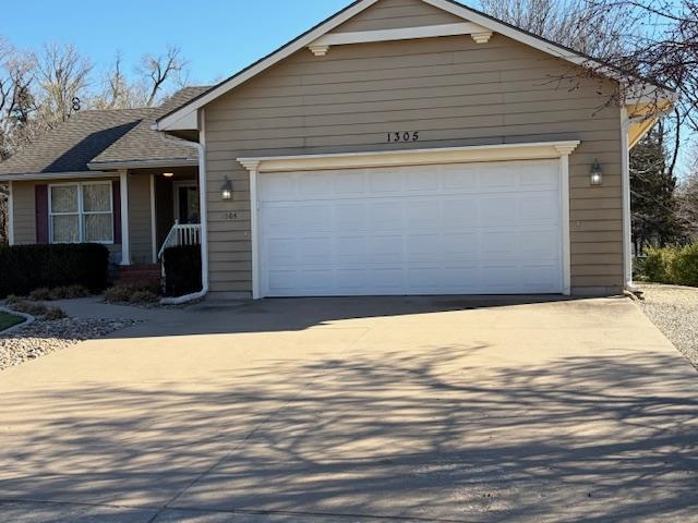 1305 Trinity Drive Newton KS 67114