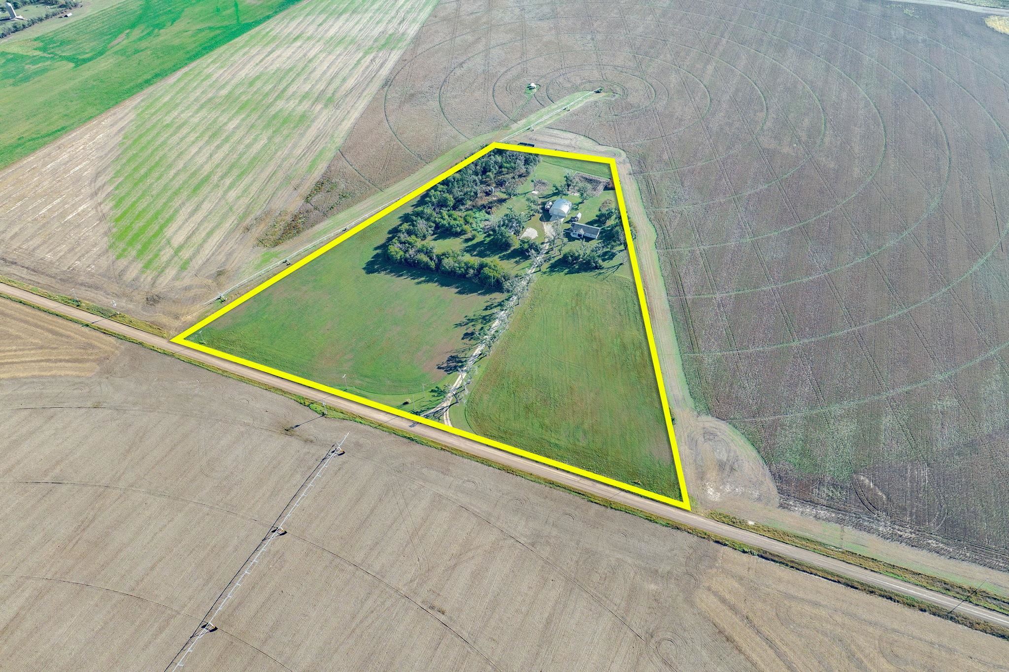 8106 S Sandhill Road Burrton KS 67020