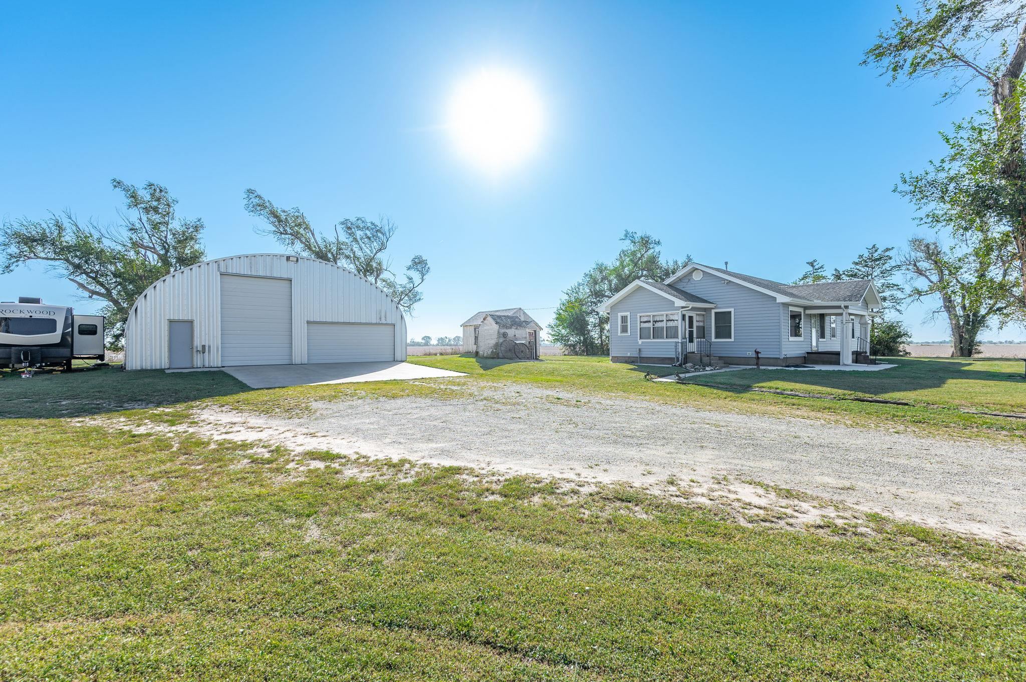 8106 S Sandhill Road Burrton KS 67020
