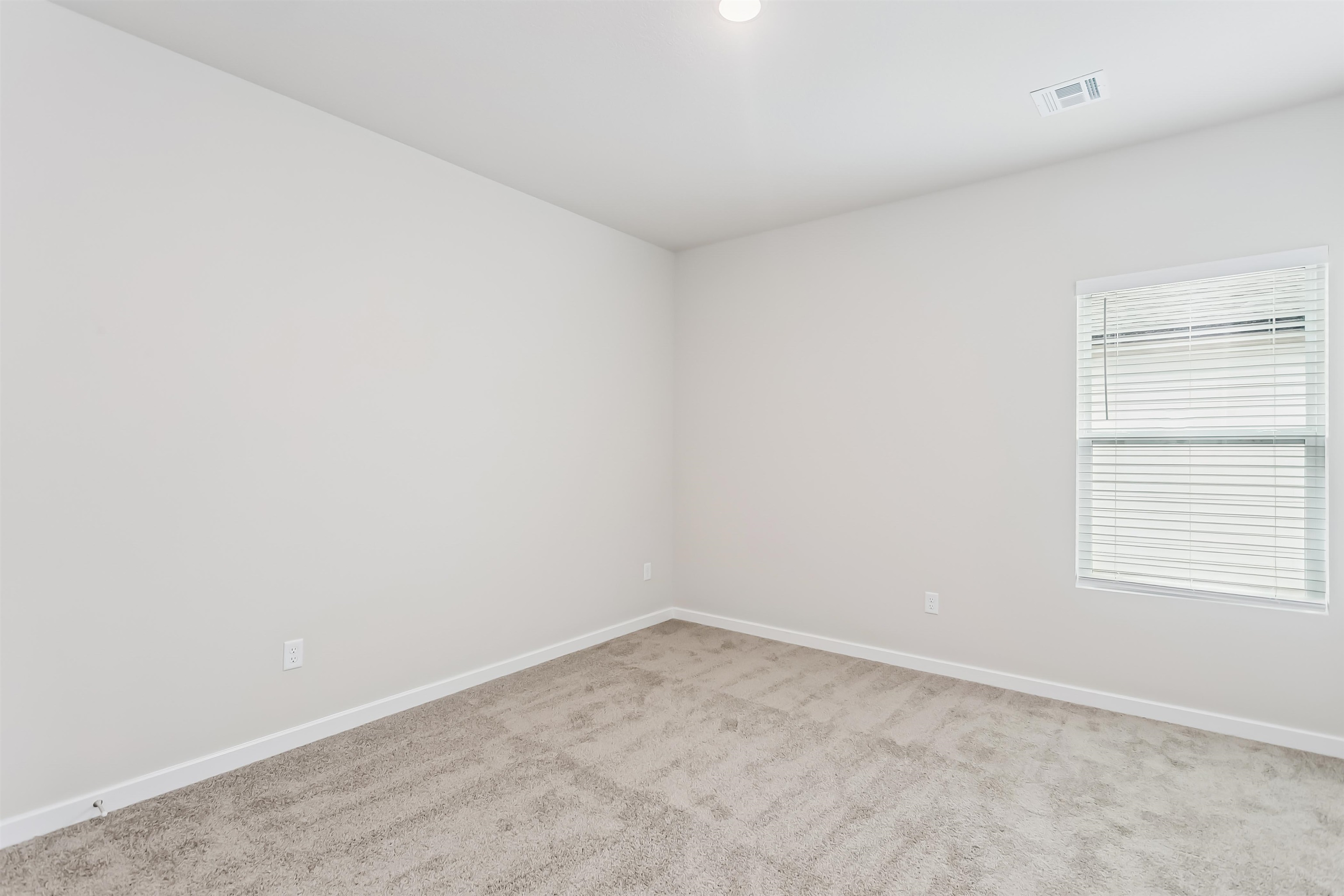 1566 N Emerald Valley Drive Mulvane KS 67110