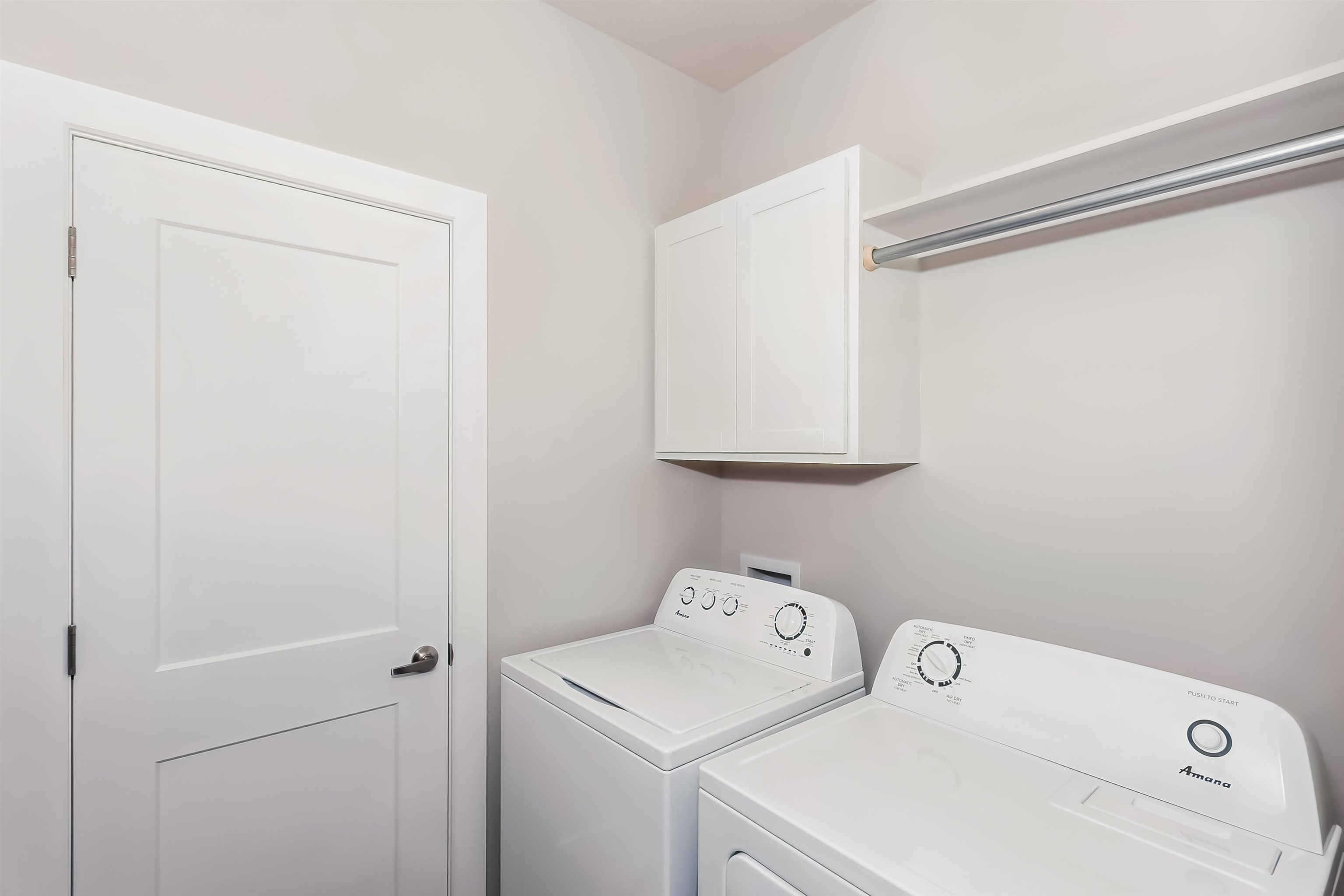 1566 N Emerald Valley Drive Mulvane KS 67110