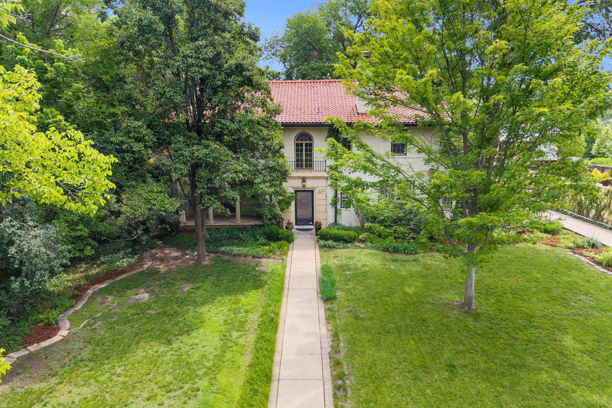 334 N Crestway Wichita KS 67208