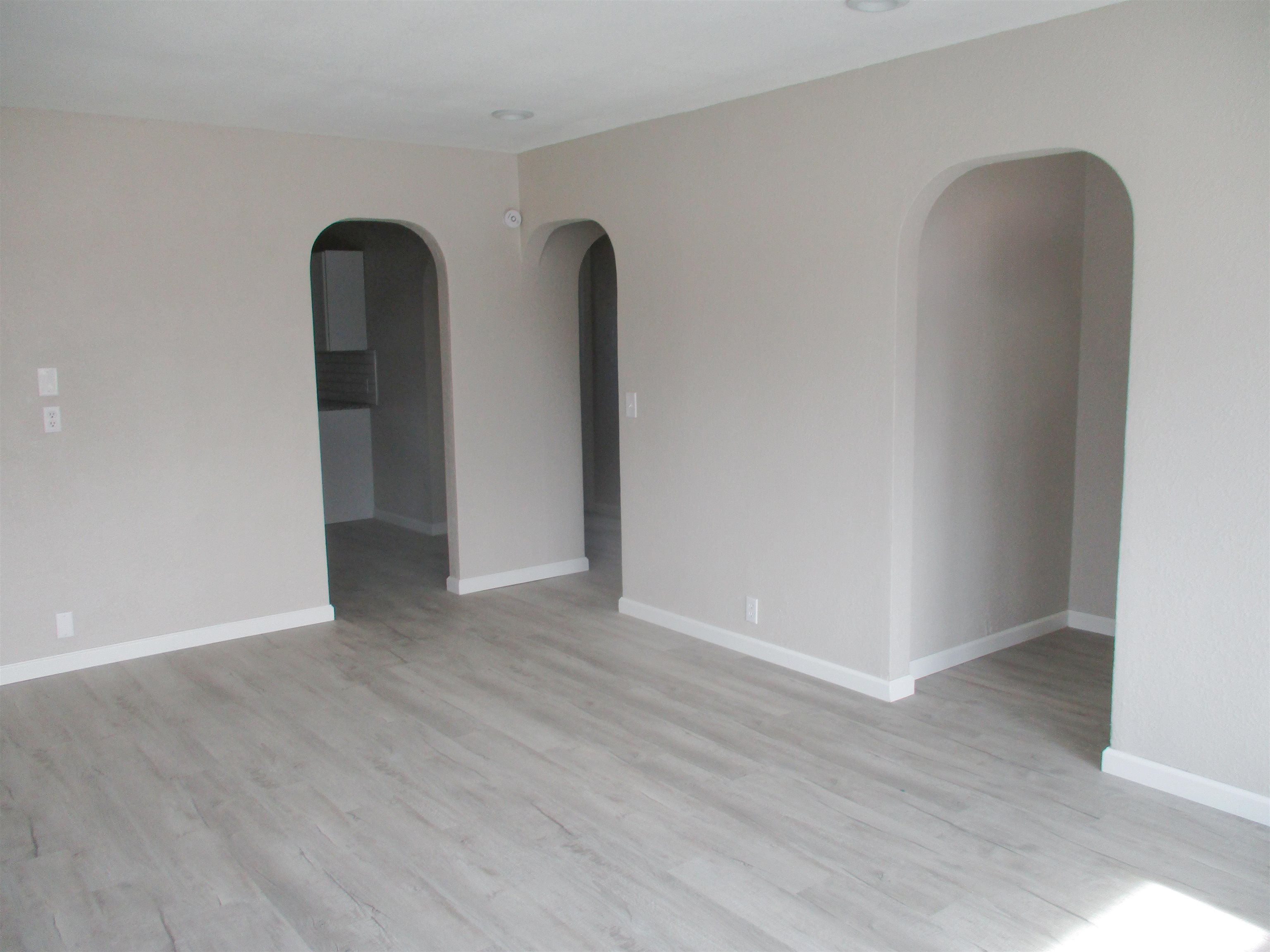 3206 W Macarthur Road Wichita KS 67217