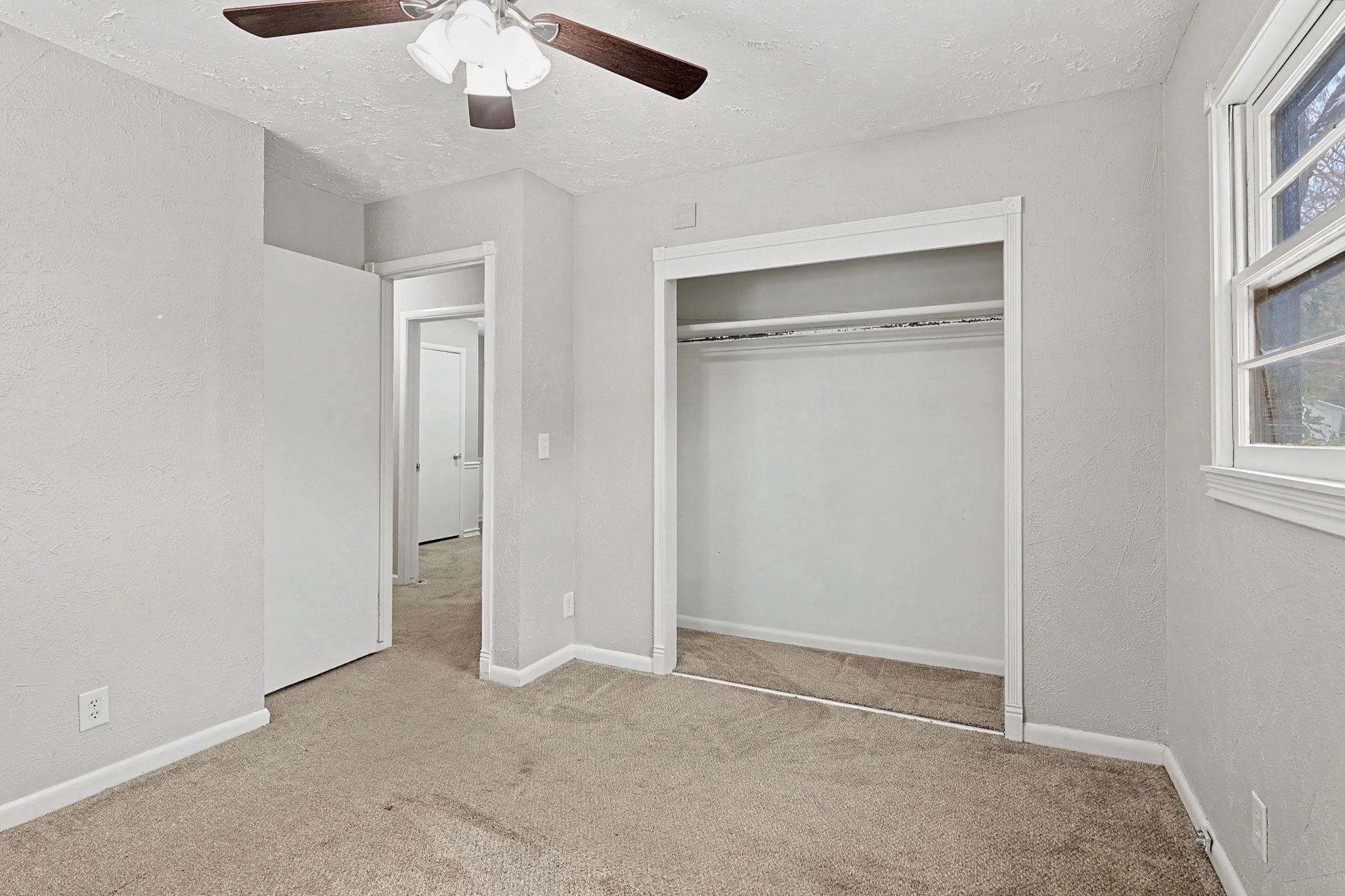 526 E Park Lane Street Derby KS 67037