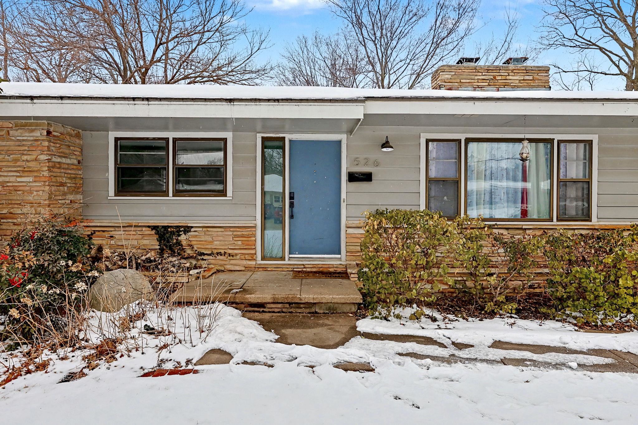 526 E Park Lane Street Derby KS 67037