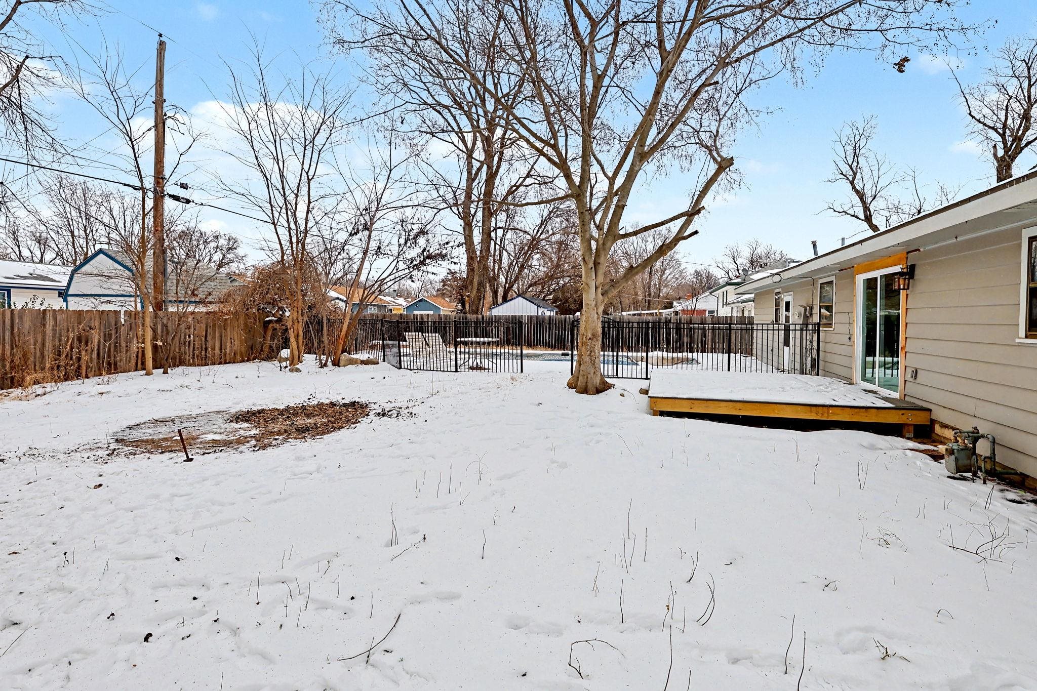 526 E Park Lane Street Derby KS 67037