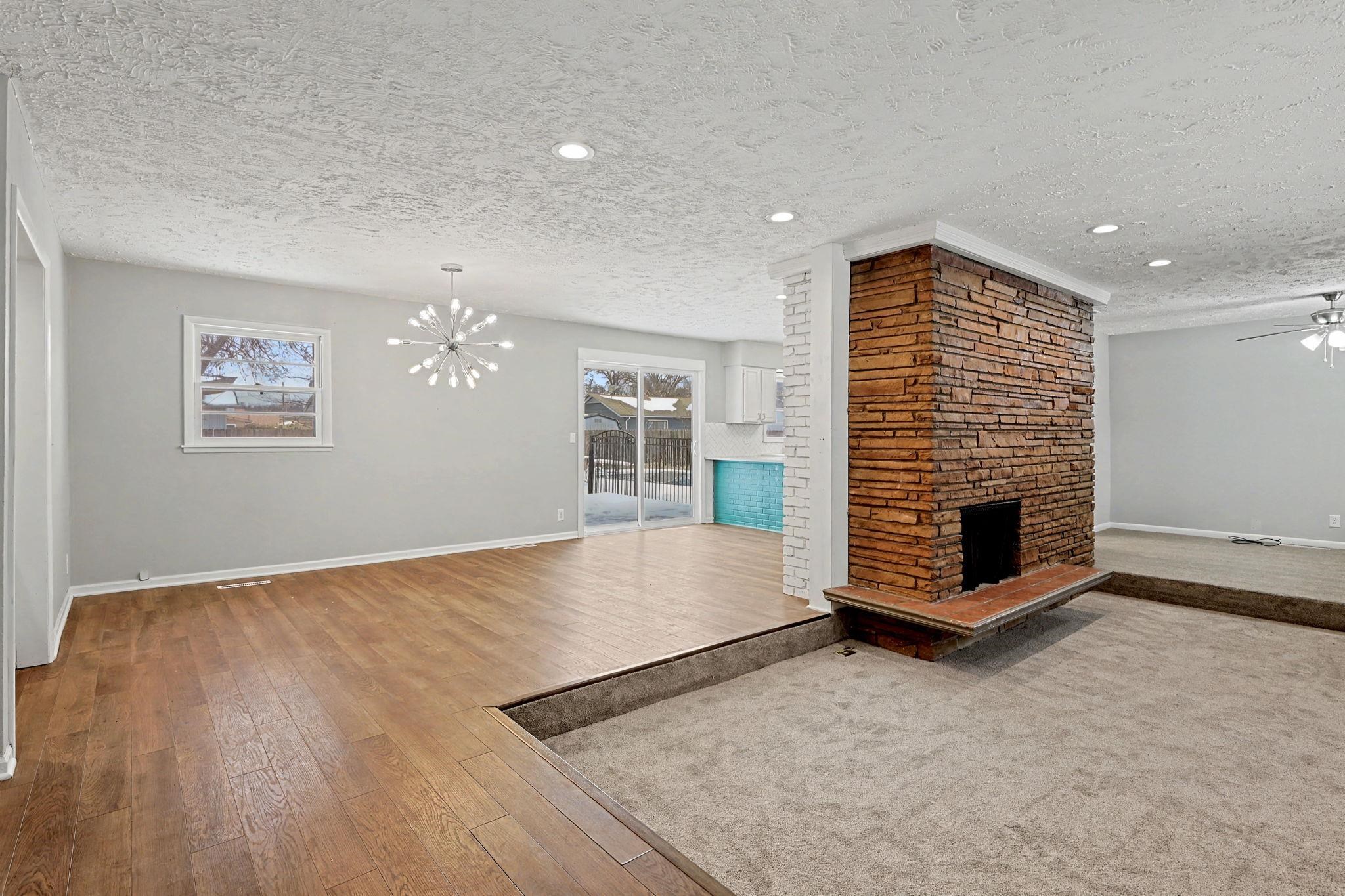 526 E Park Lane Street Derby KS 67037