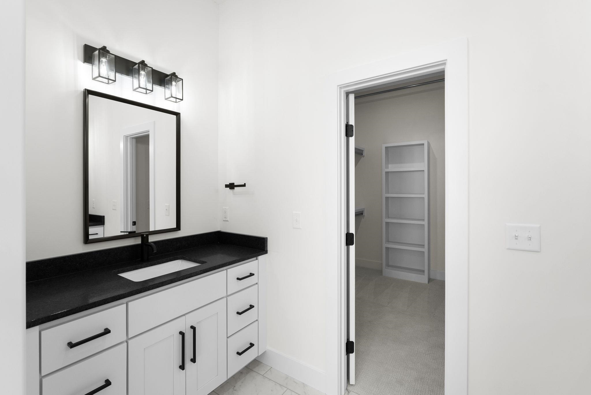 1230 W Ravendale Lane Goddard KS 67052