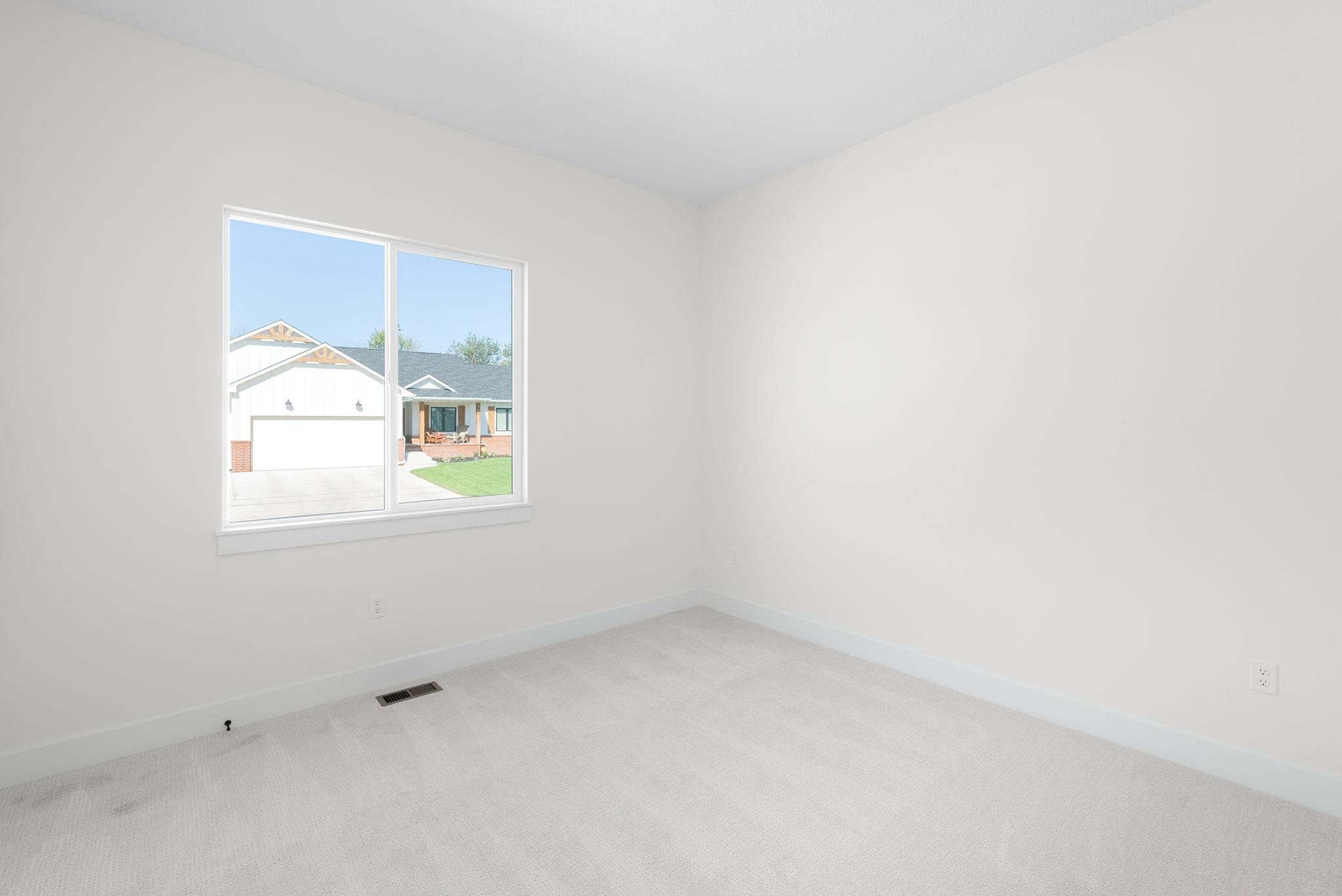 1230 W Ravendale Lane Goddard KS 67052