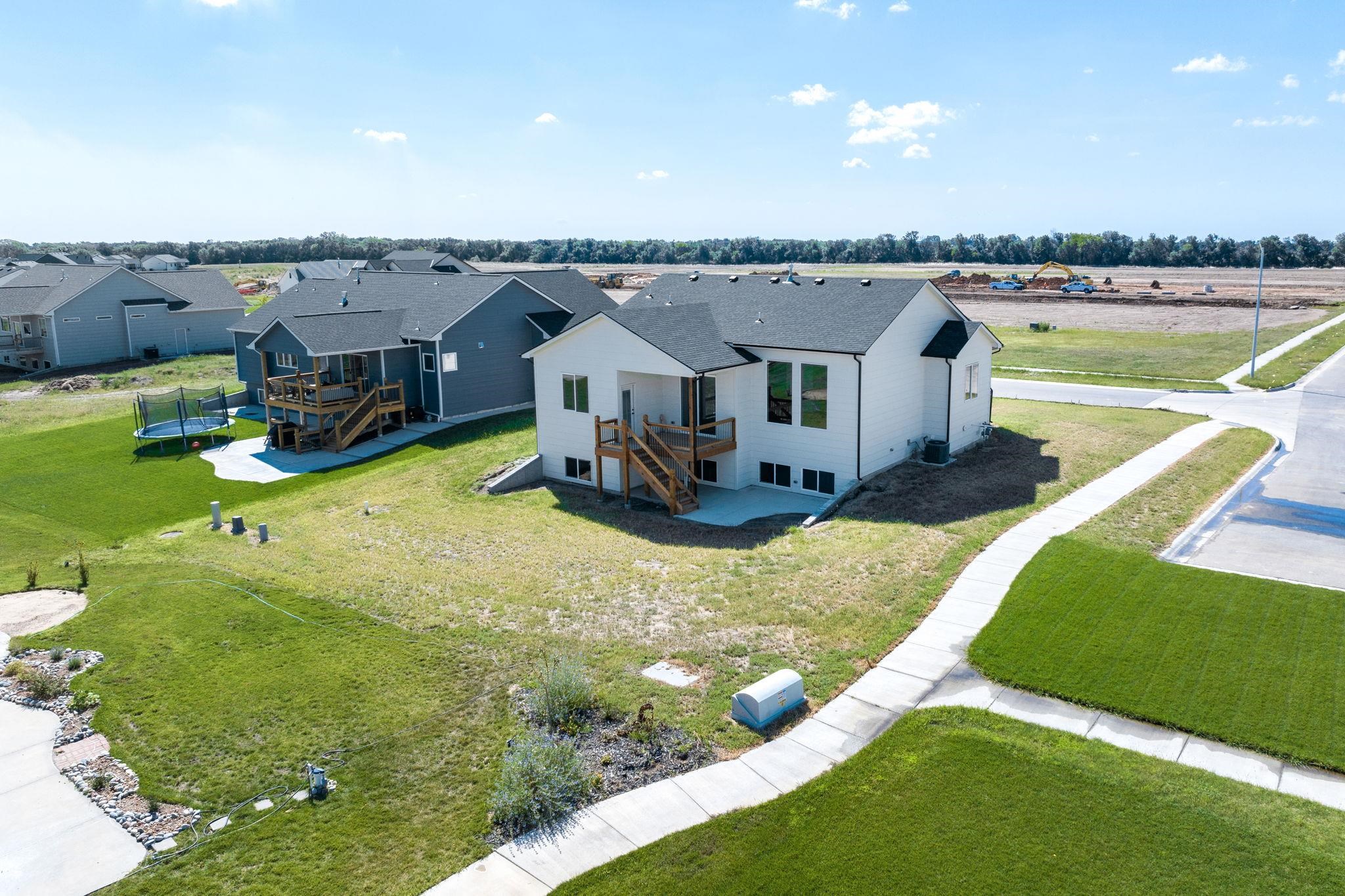 1230 W Ravendale Lane Goddard KS 67052