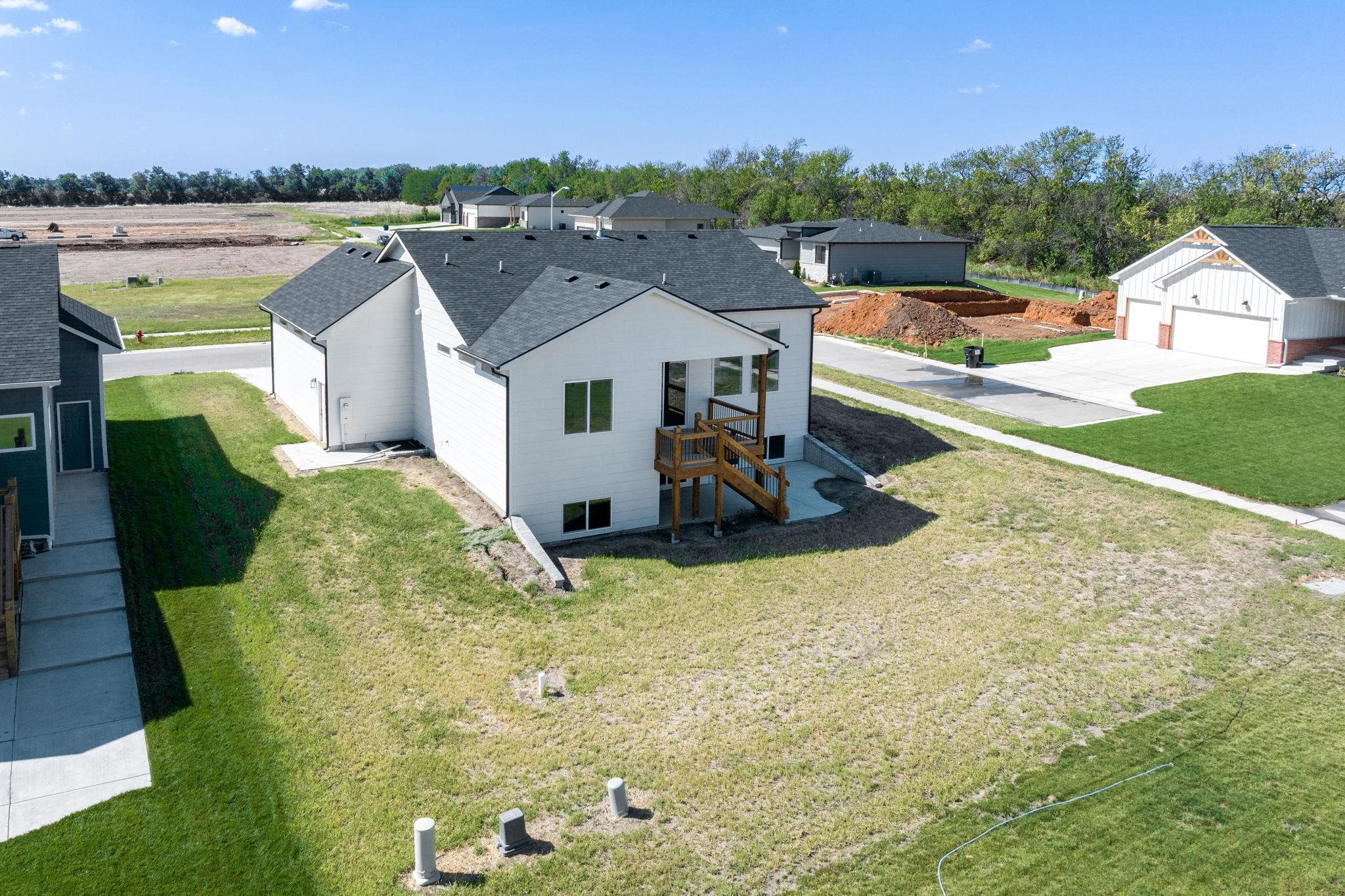 1230 W Ravendale Lane Goddard KS 67052