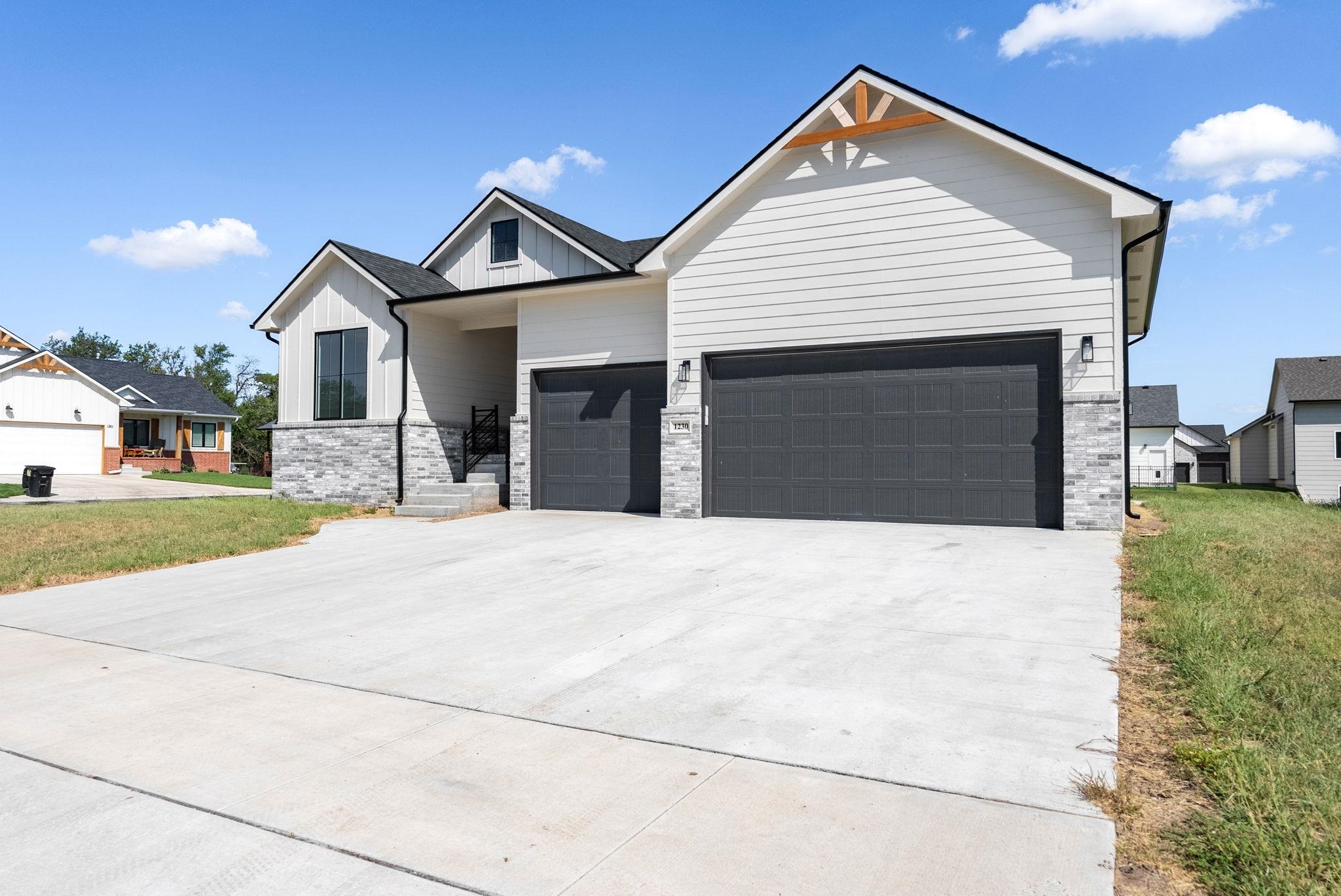 1230 W Ravendale Lane Goddard KS 67052
