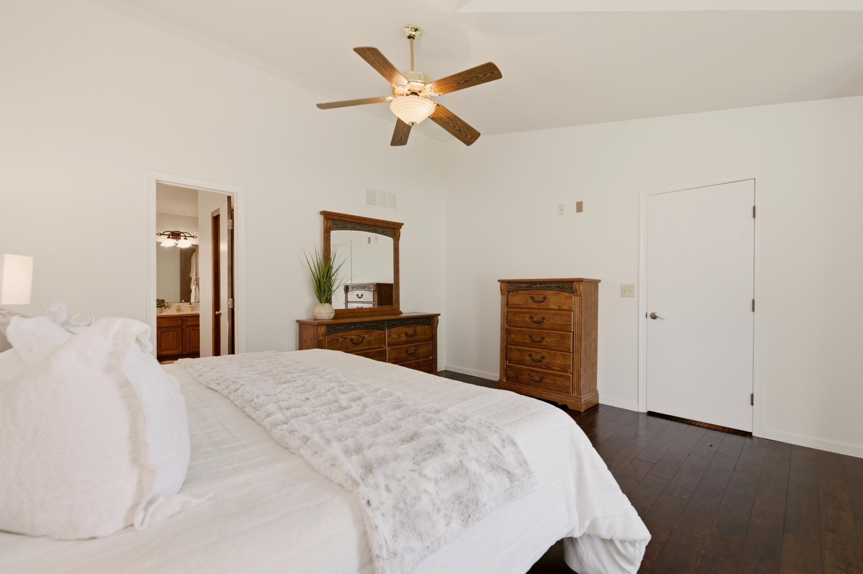 9414 W Sterling Court Wichita KS 67205