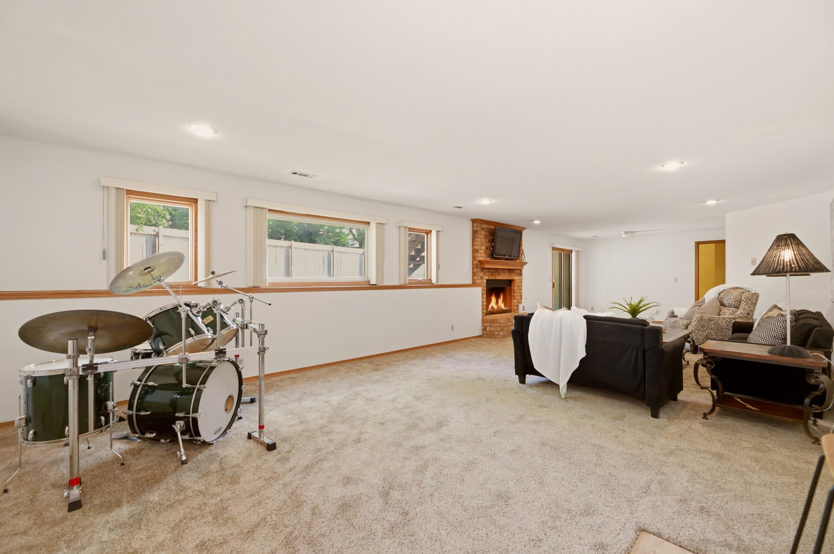 9414 W Sterling Court Wichita KS 67205