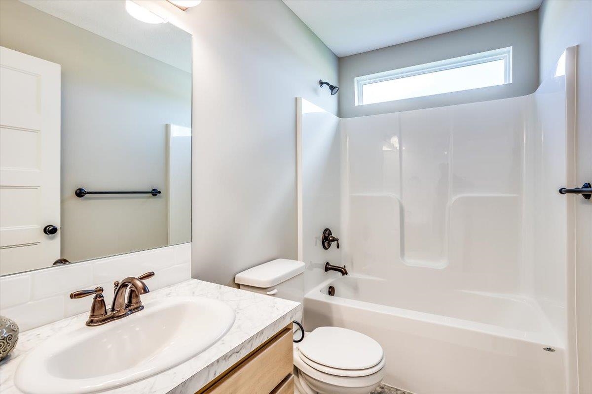 1548 N Quince Court Andover KS 67002