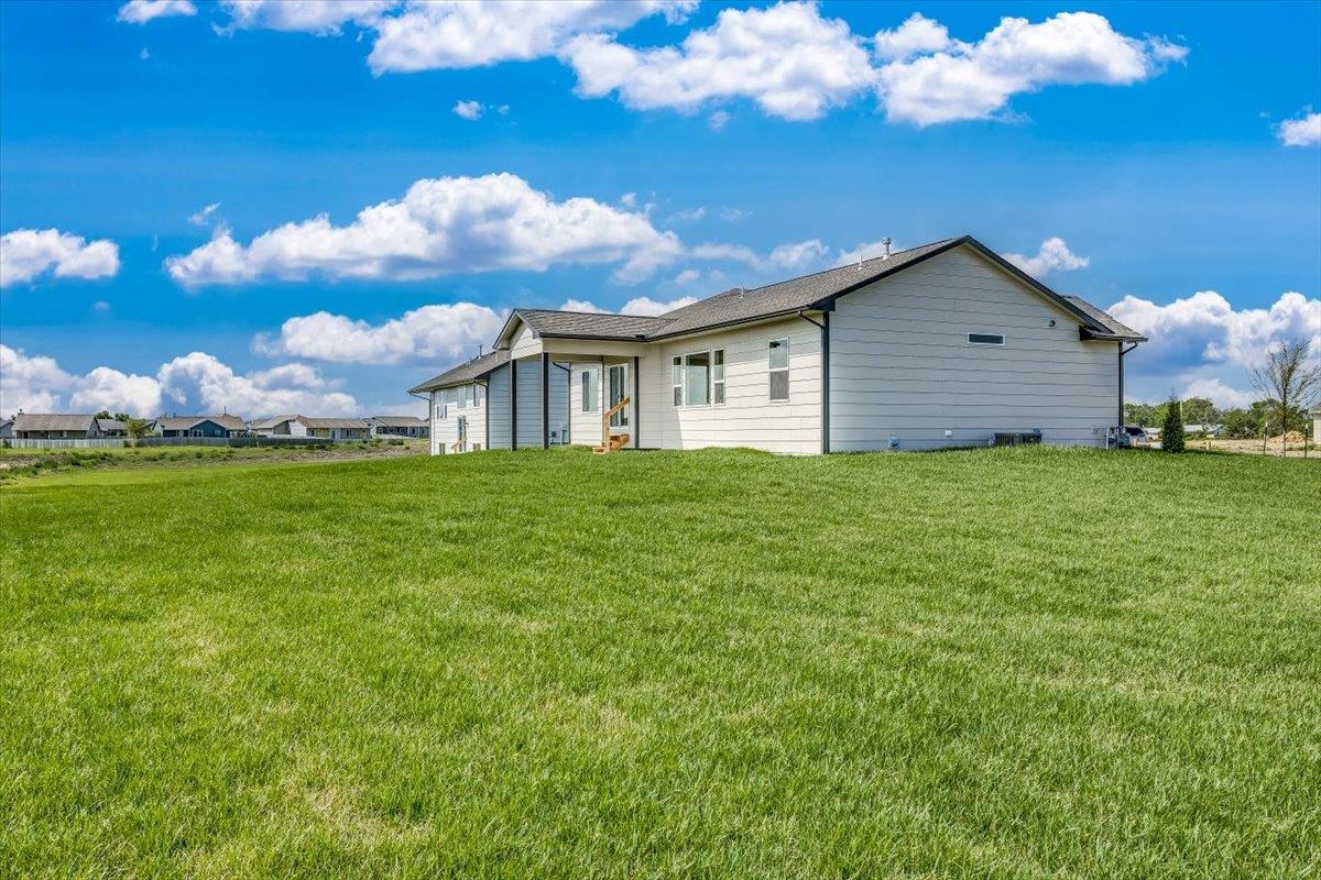 1548 N Quince Court Andover KS 67002