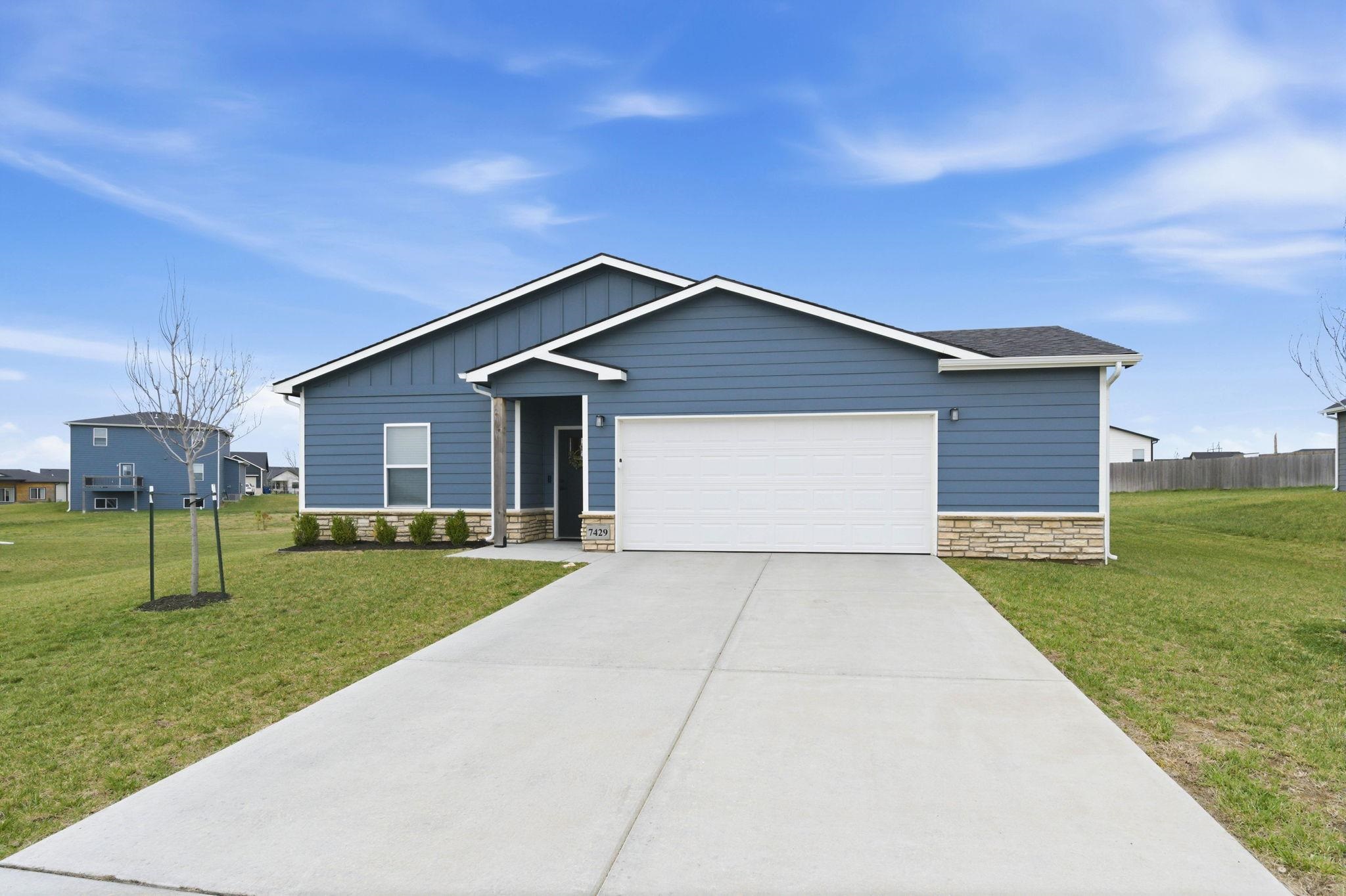 7429 E Pheasant Ridge Street Bel Aire KS 67226