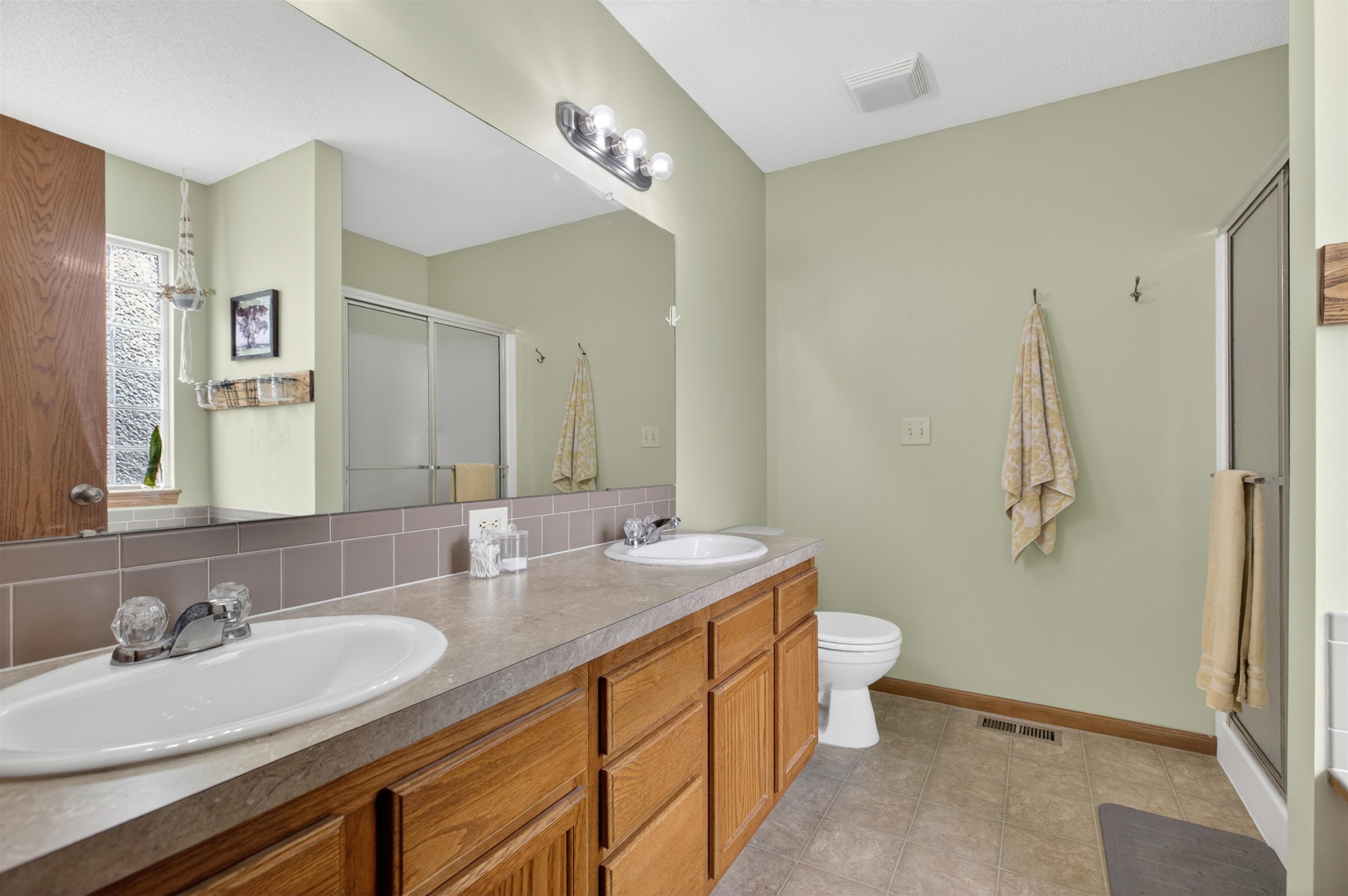 100 S Stoneridge Street Valley Center KS 67147