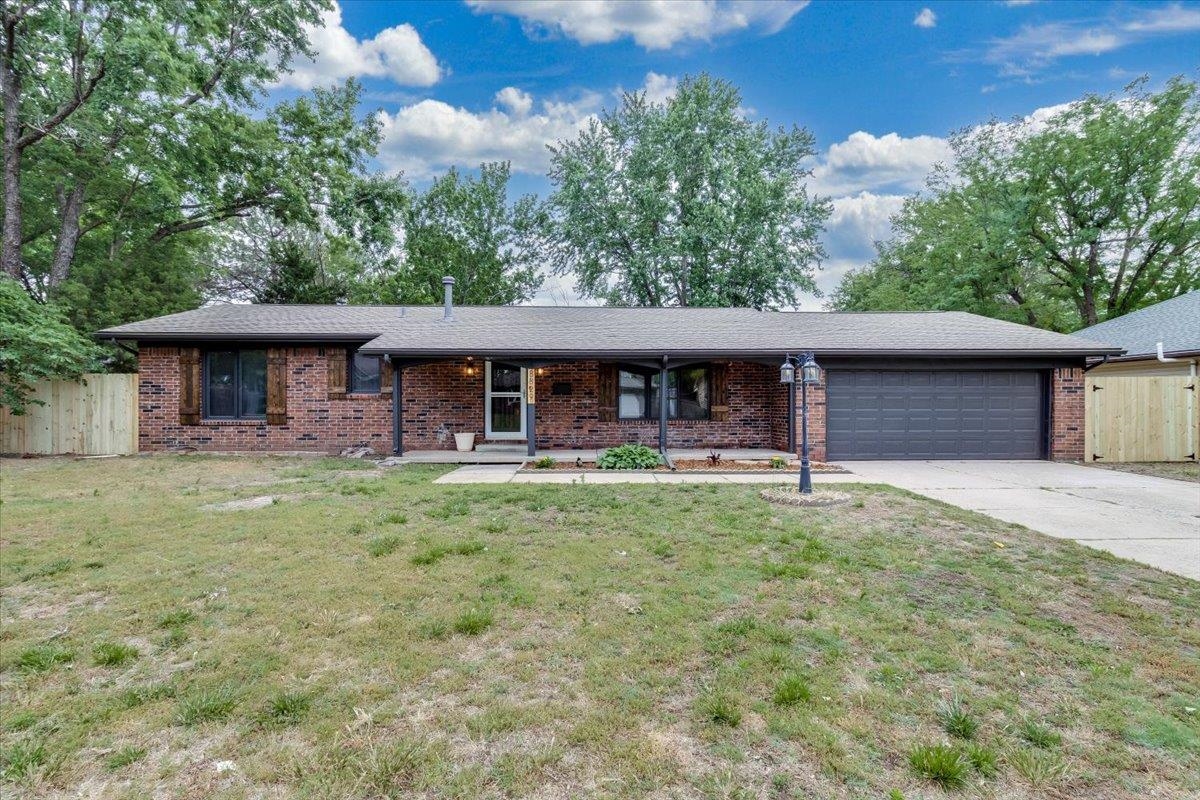 8829 W 9th Street N Wichita KS 67212