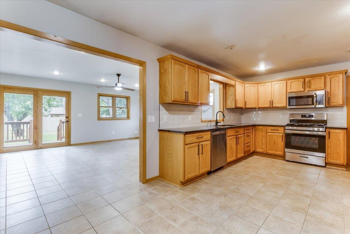 8829 W 9th Street N Wichita KS 67212