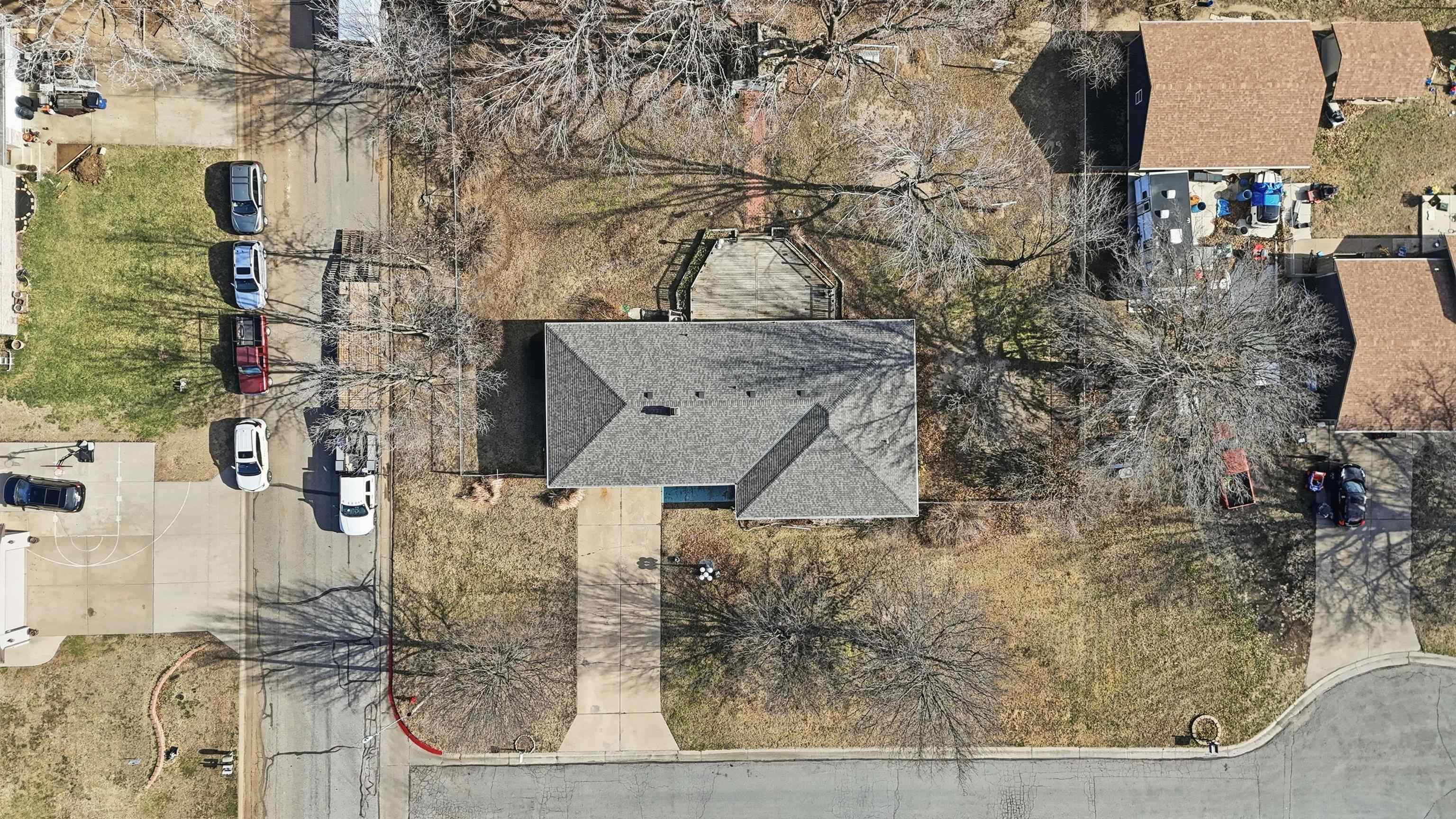 209 W Garnett Court Garden Plain KS 67050