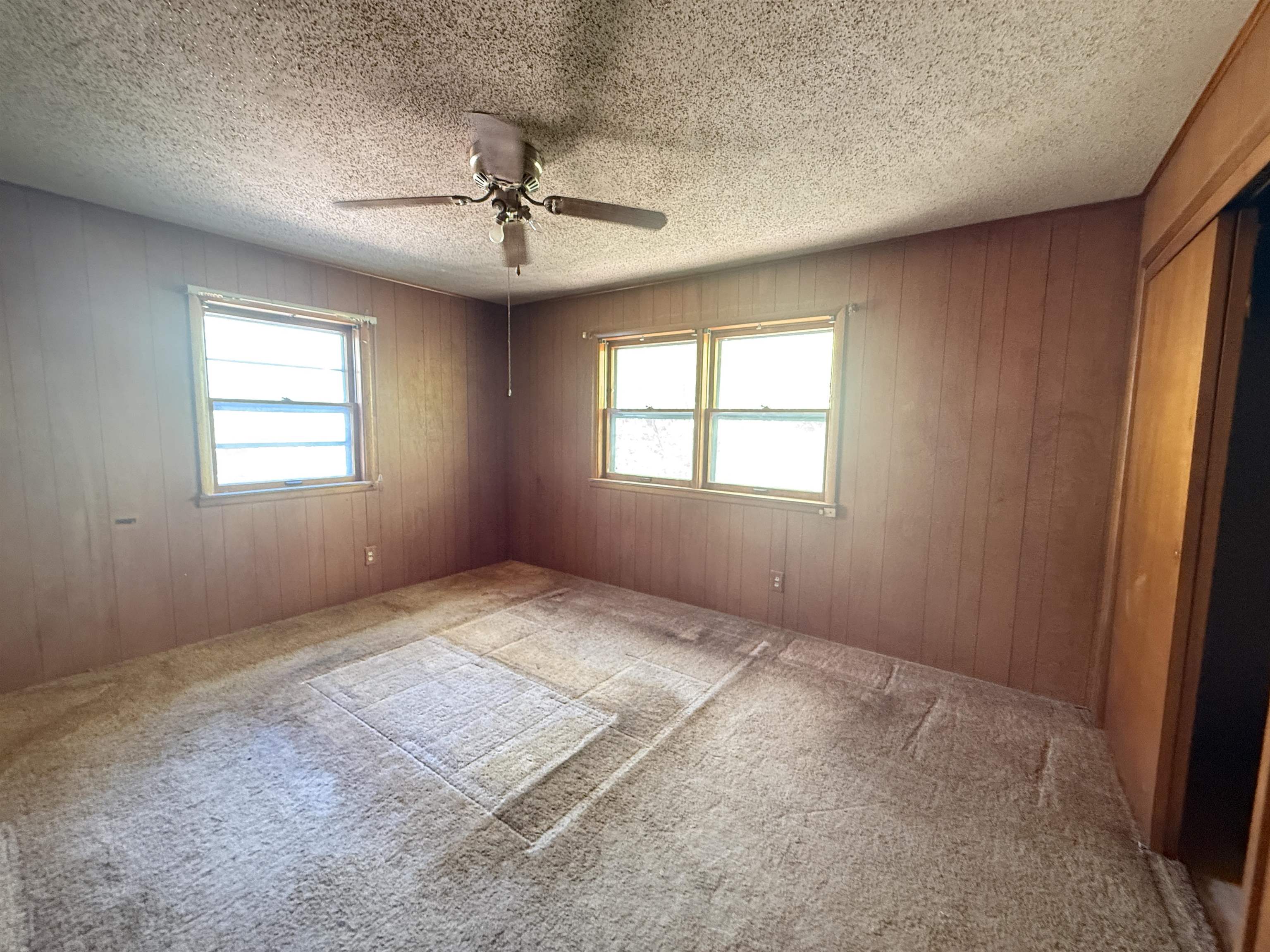7086 Mill Cove Drive Manhattan KS 66503