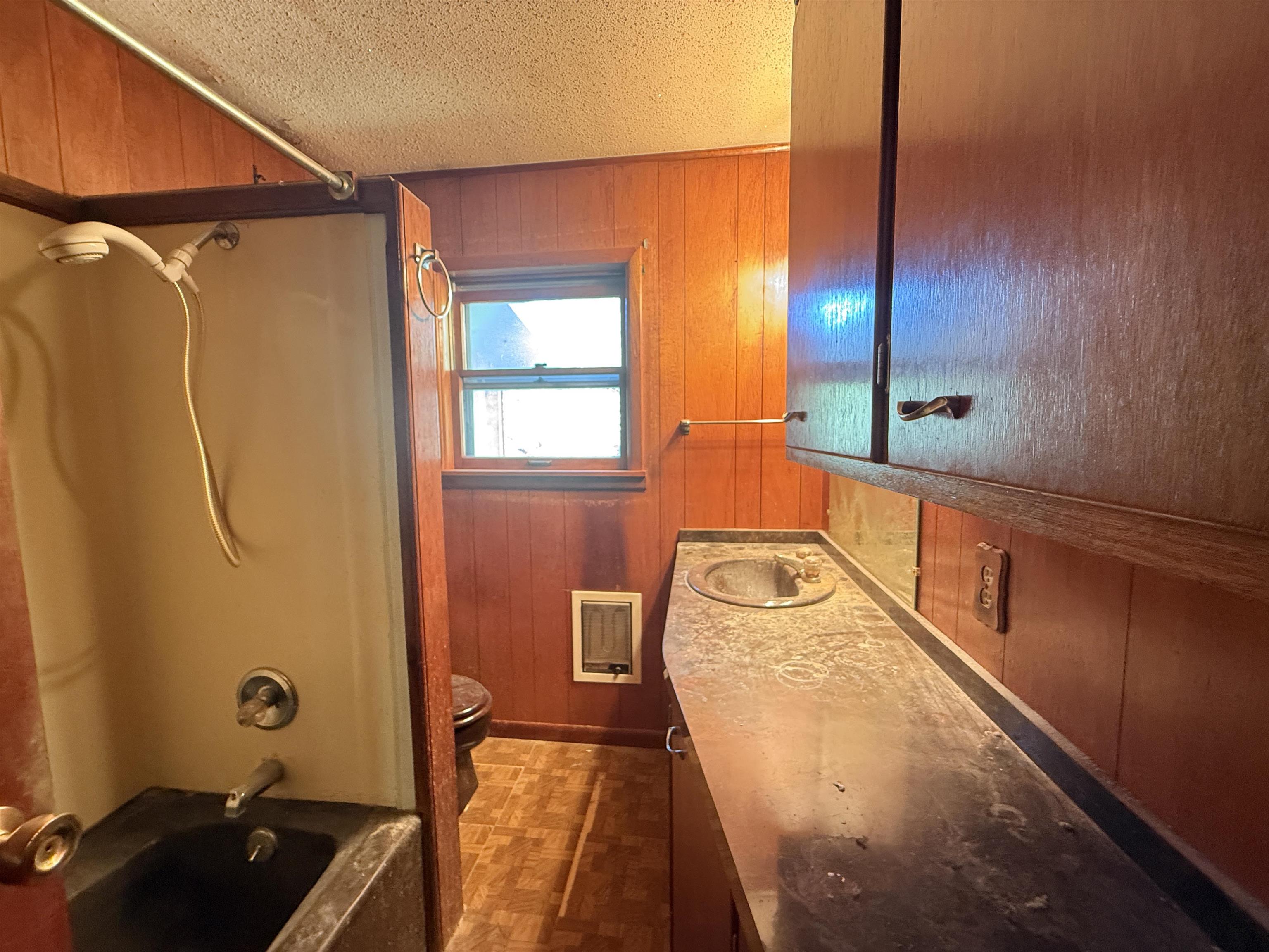 7086 Mill Cove Drive Manhattan KS 66503