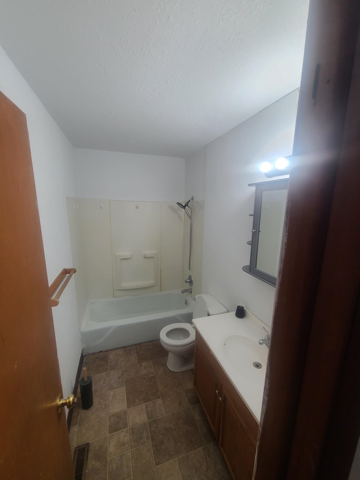 4635 S Glenn Wichita KS 67217