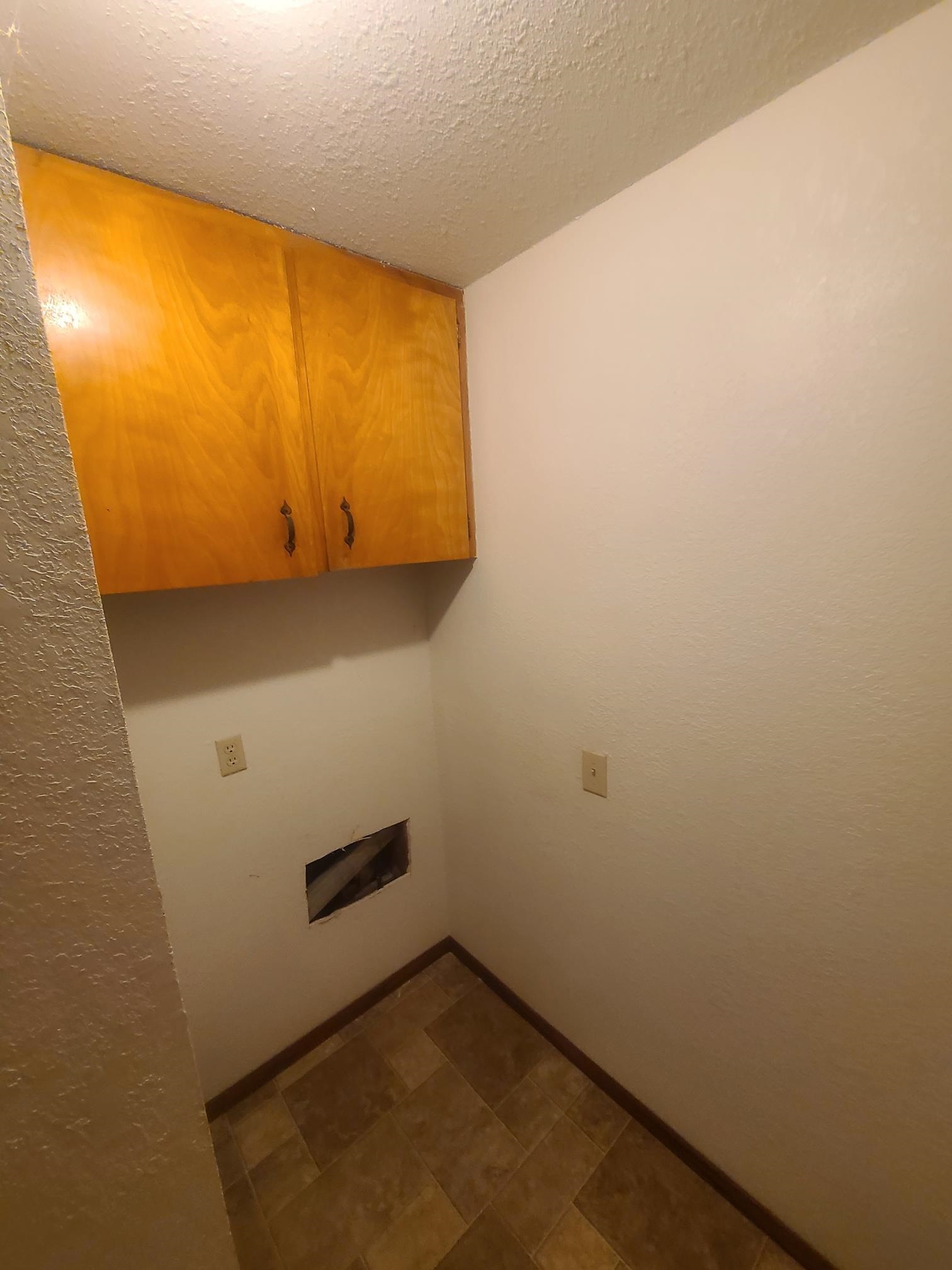 4635 S Glenn Wichita KS 67217