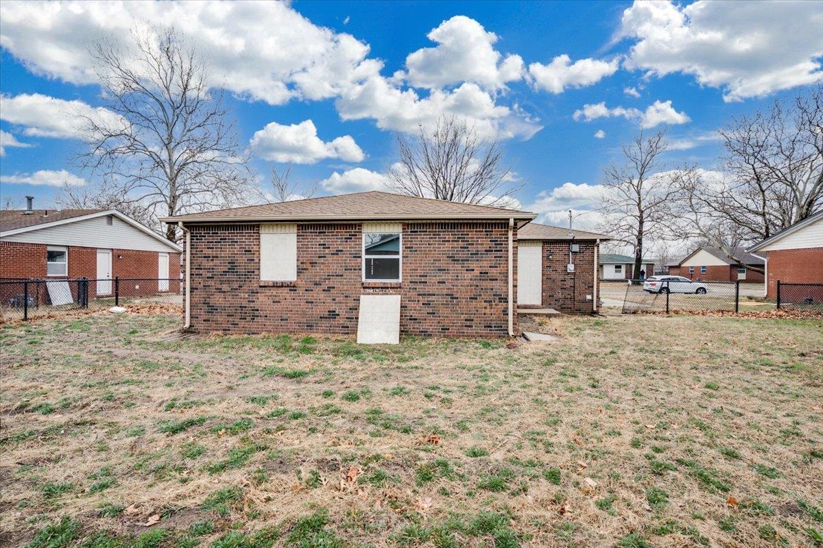 1516 E Del Mar Wichita KS 67216