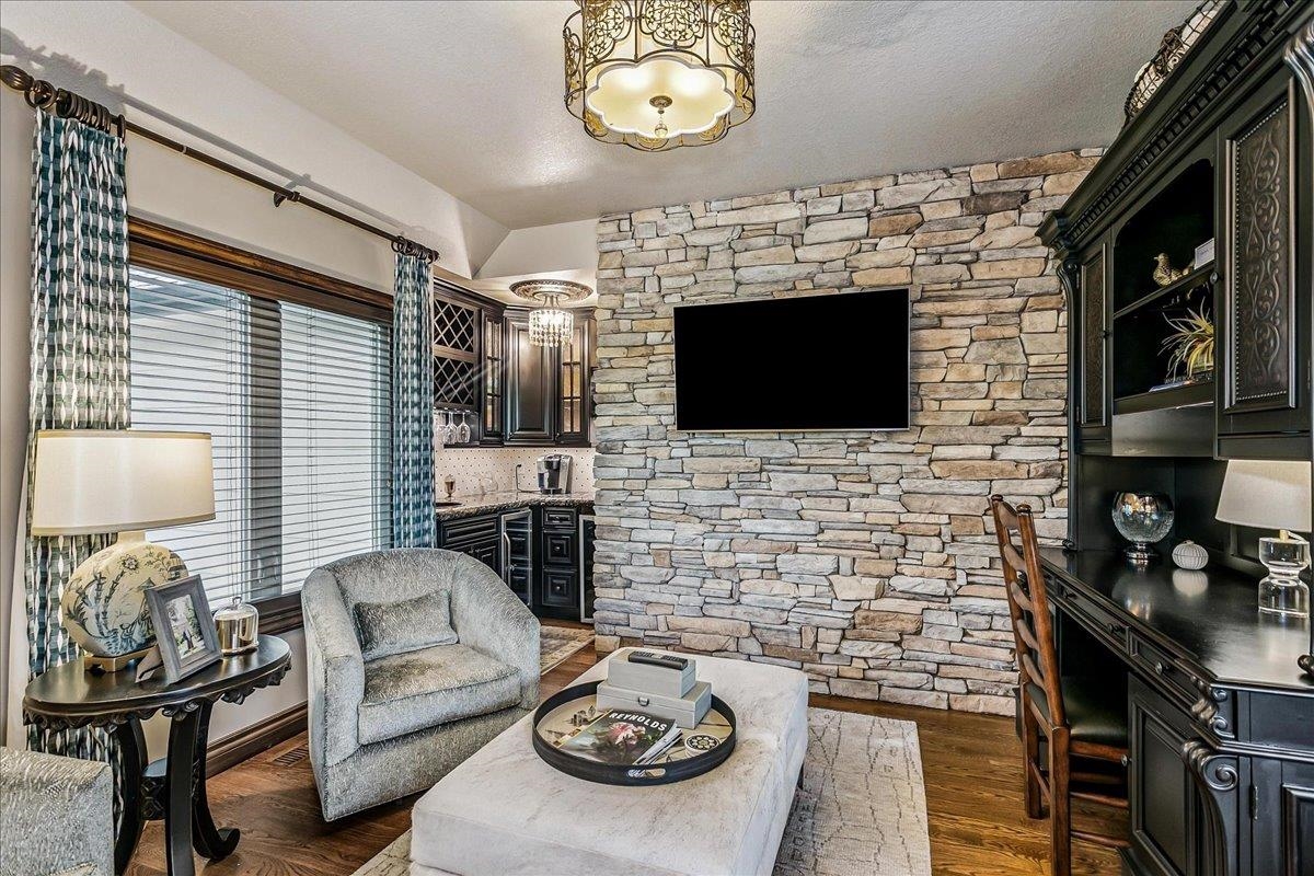 1430 N Freedom Road Court Wichita KS 67230