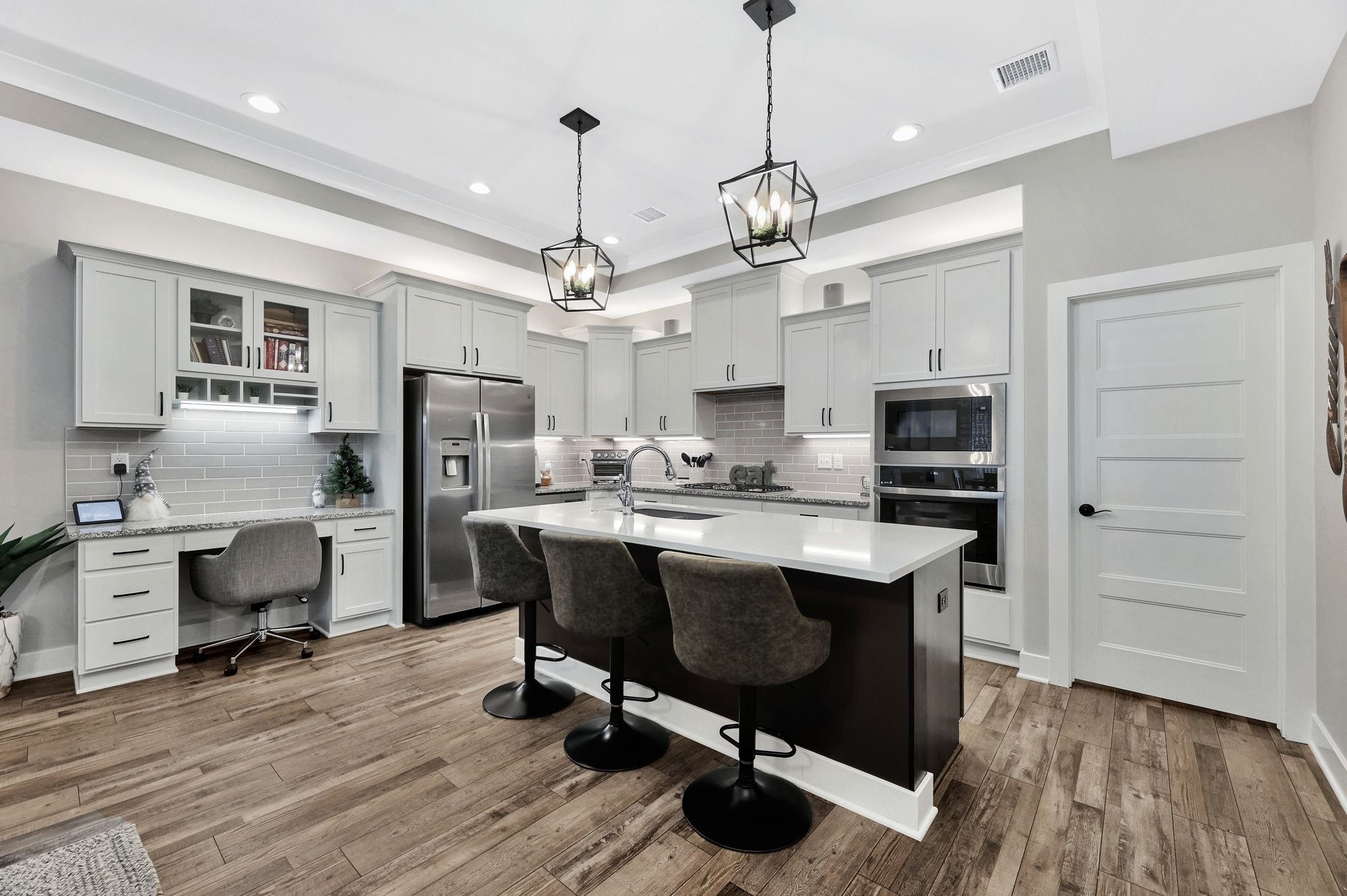 724 E Park Place Andover KS 67002