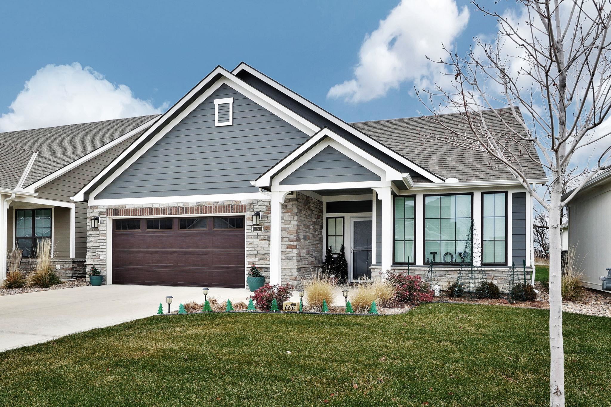 724 E Park Place Andover KS 67002