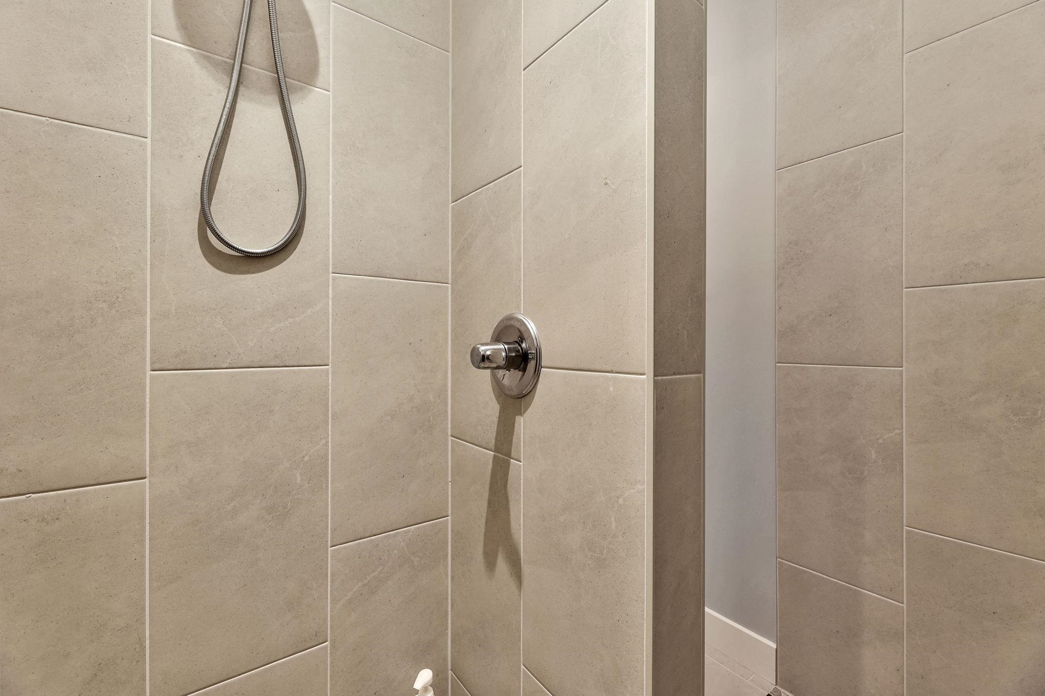 724 E Park Place Andover KS 67002