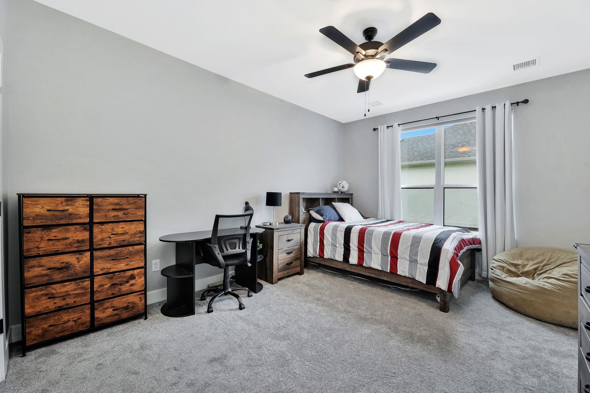 724 E Park Place Andover KS 67002